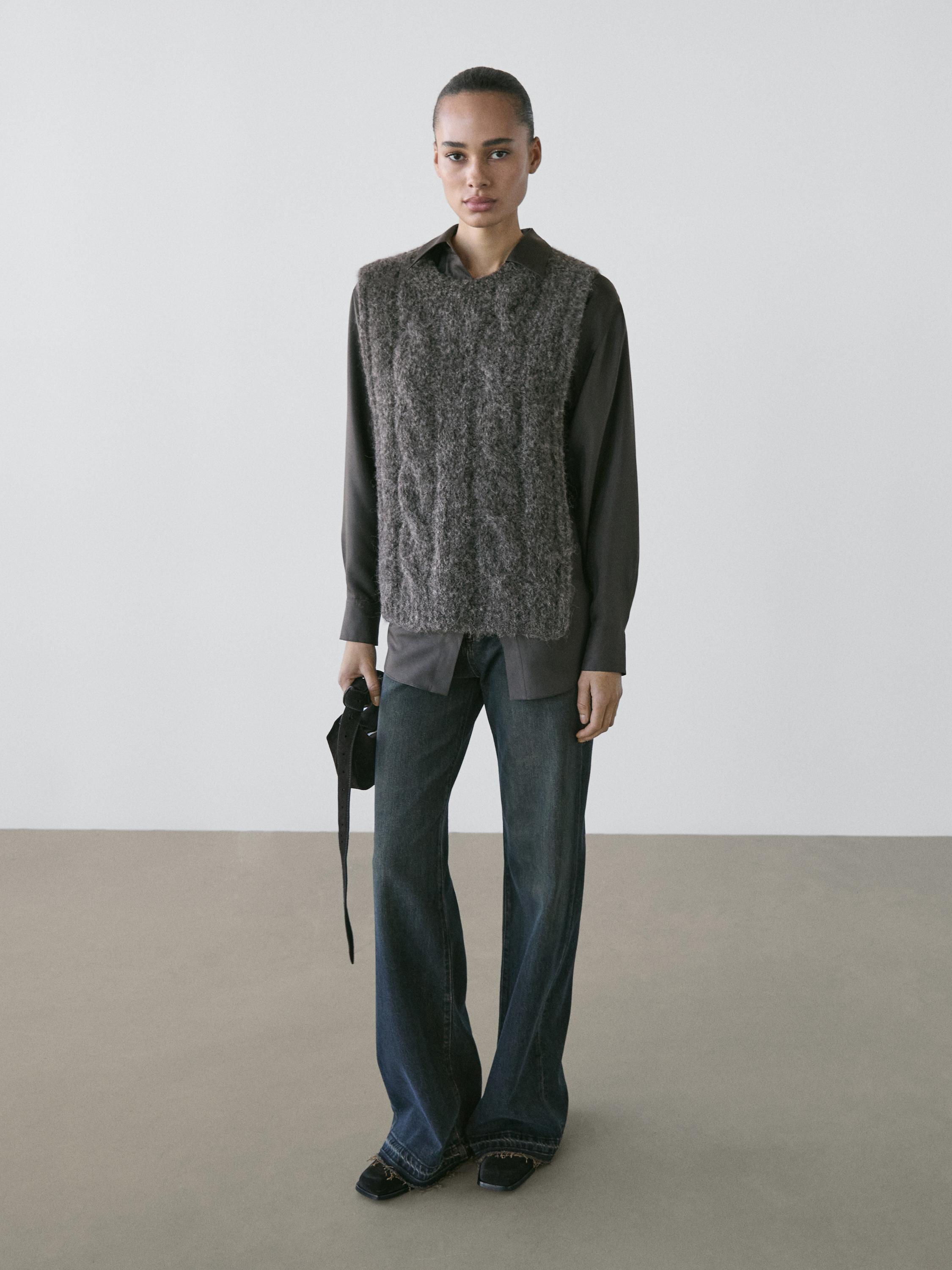 Oto campuran wol alpaca