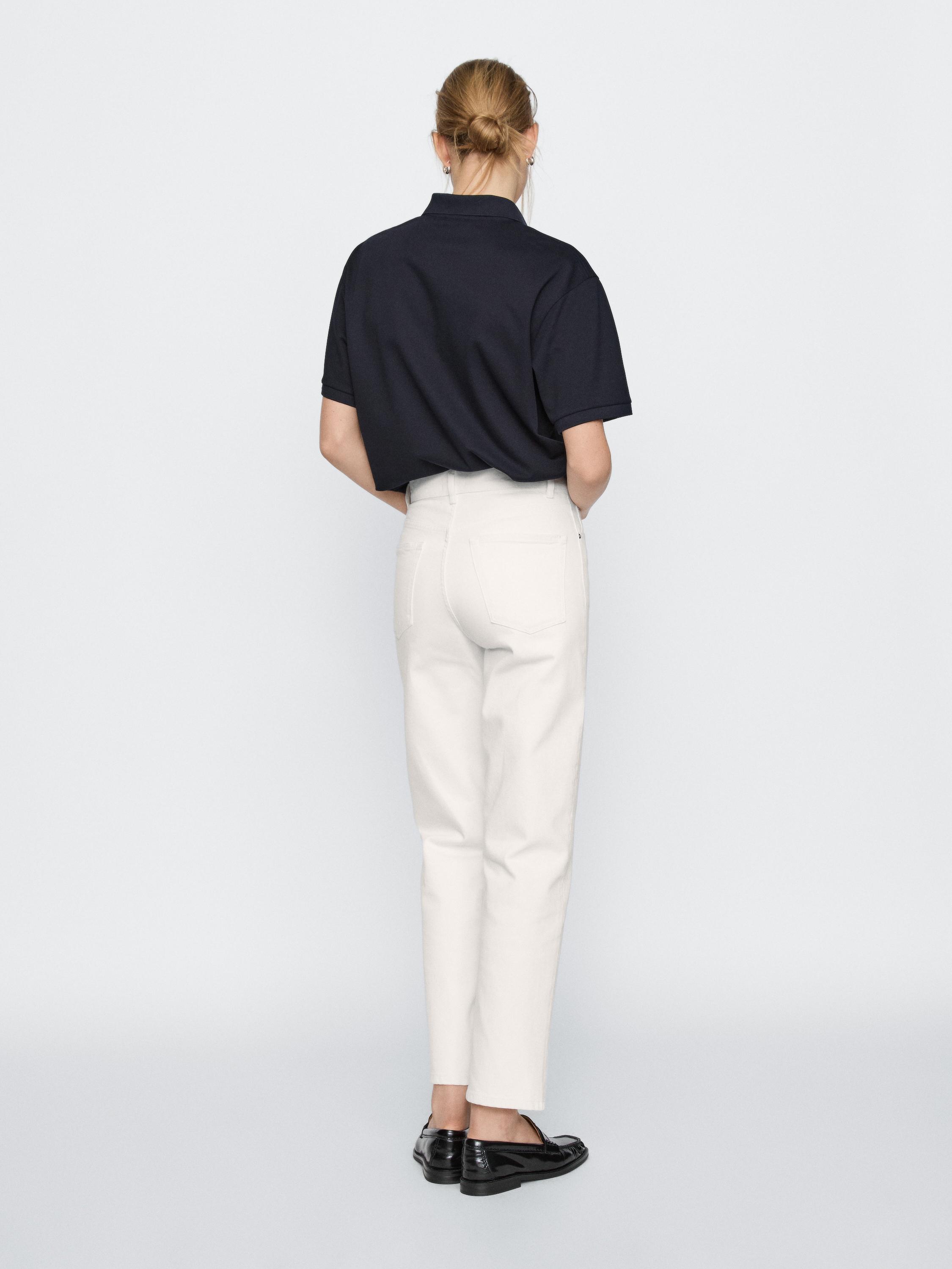 Straight mid-rise jeans