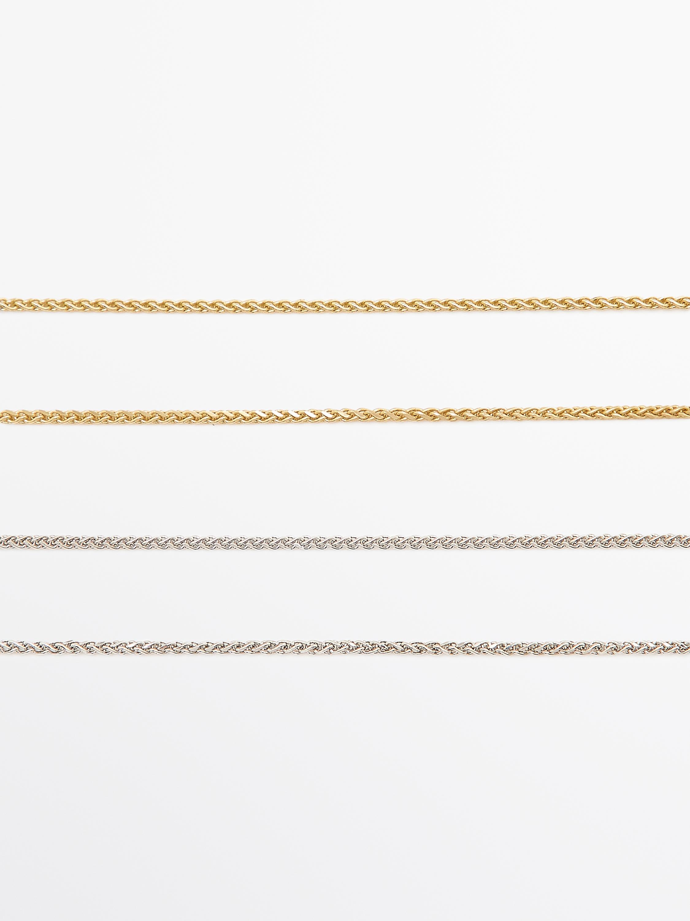 Pack of thin chains