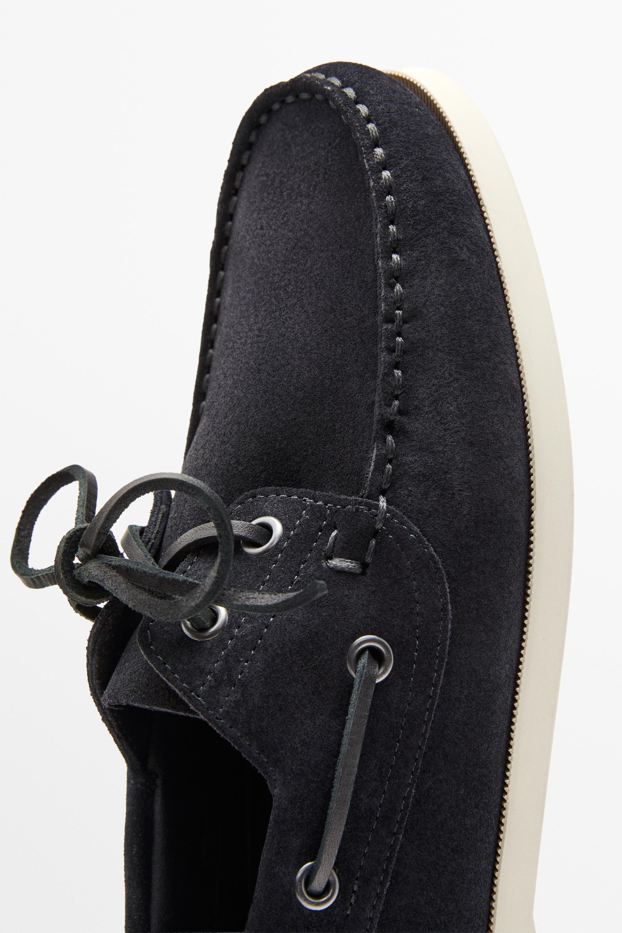 Leather deck shoes — Dark blue