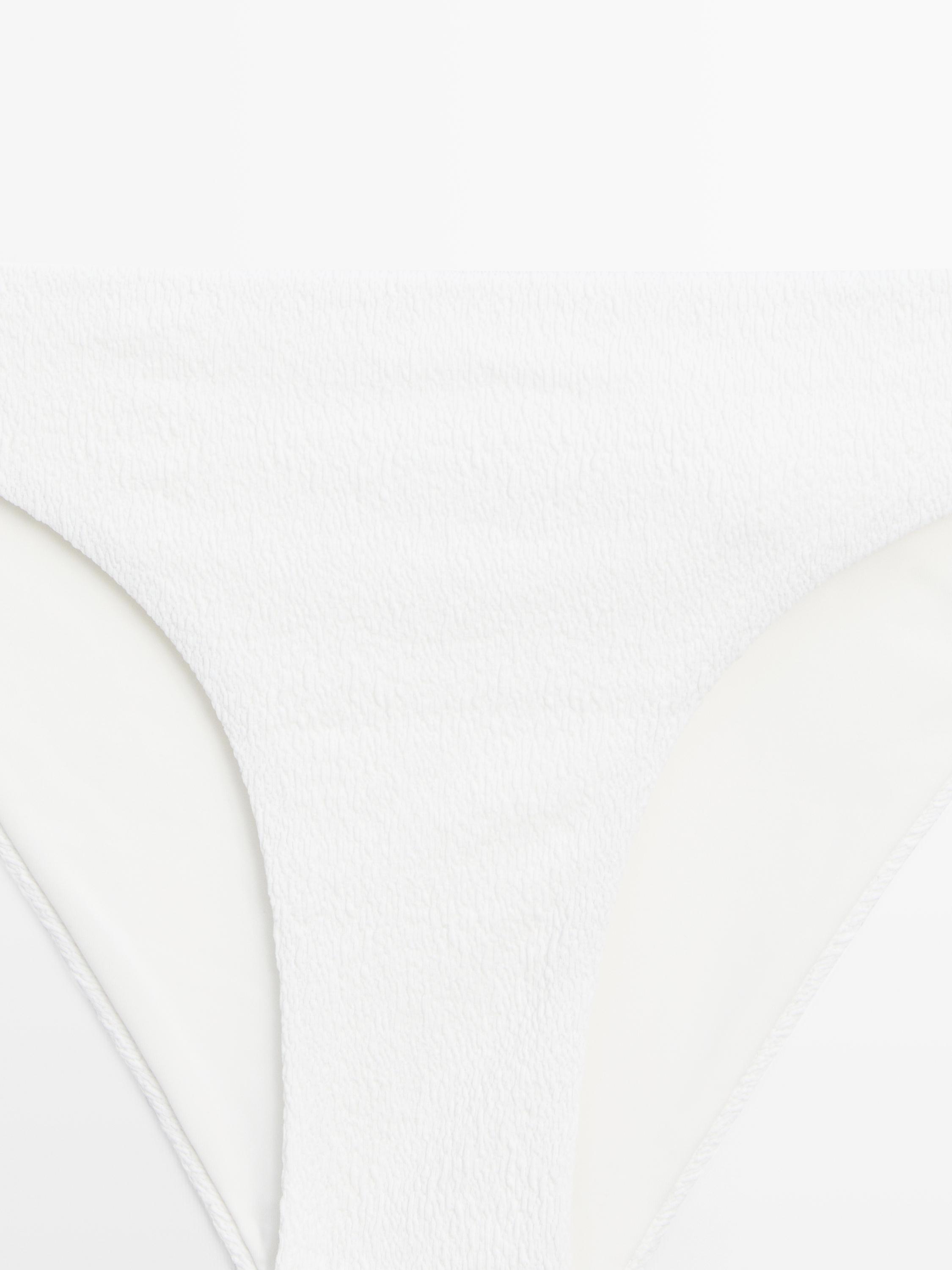 Textured bikini bottoms — Off white