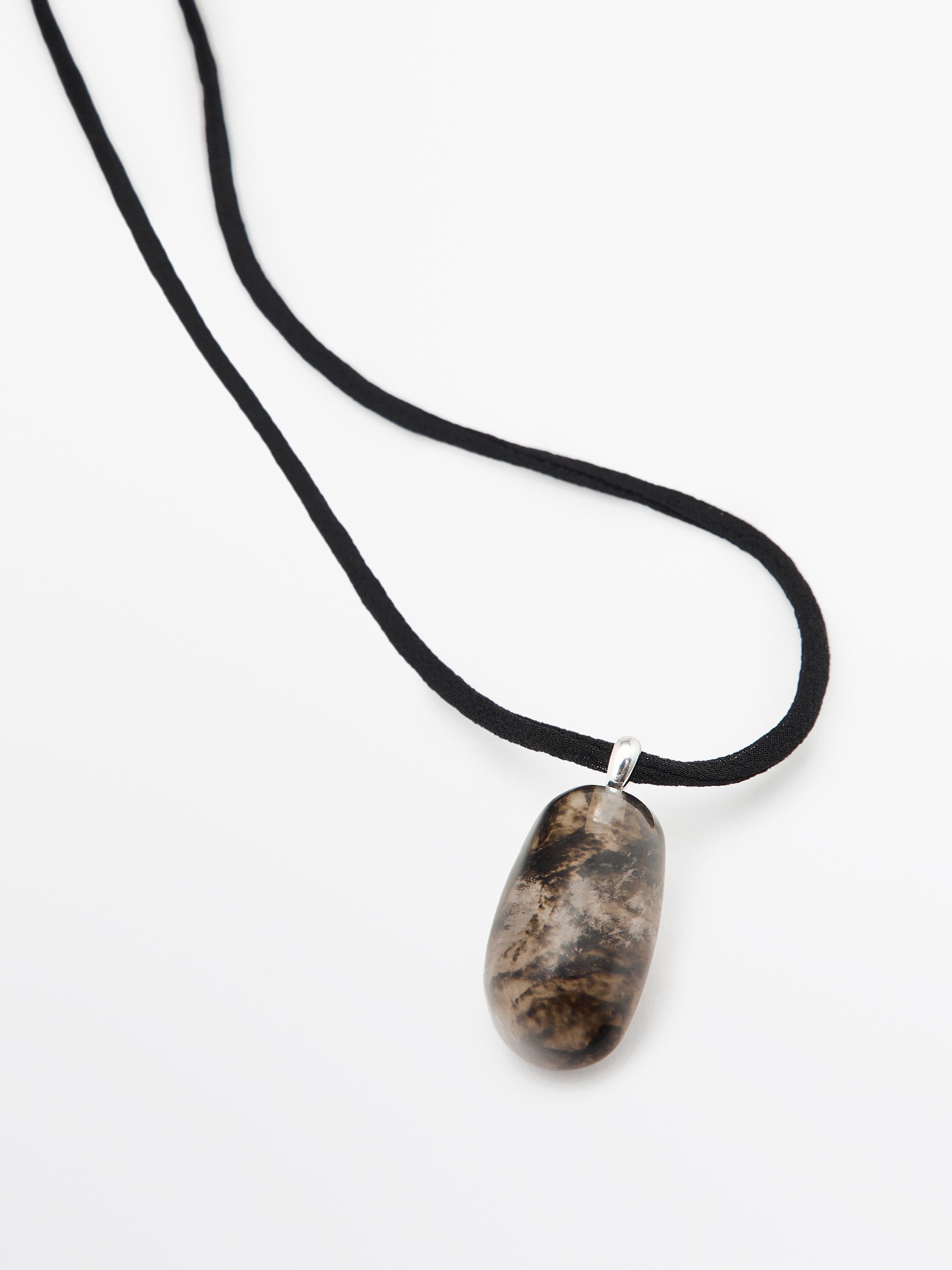 Stone cord necklace