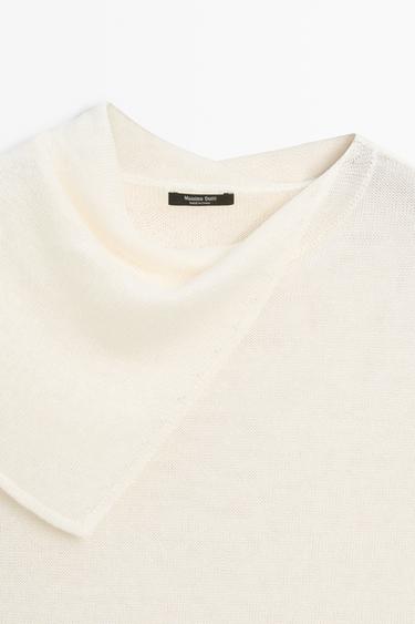 Flowing top with asymmetric neckline — Off white 4