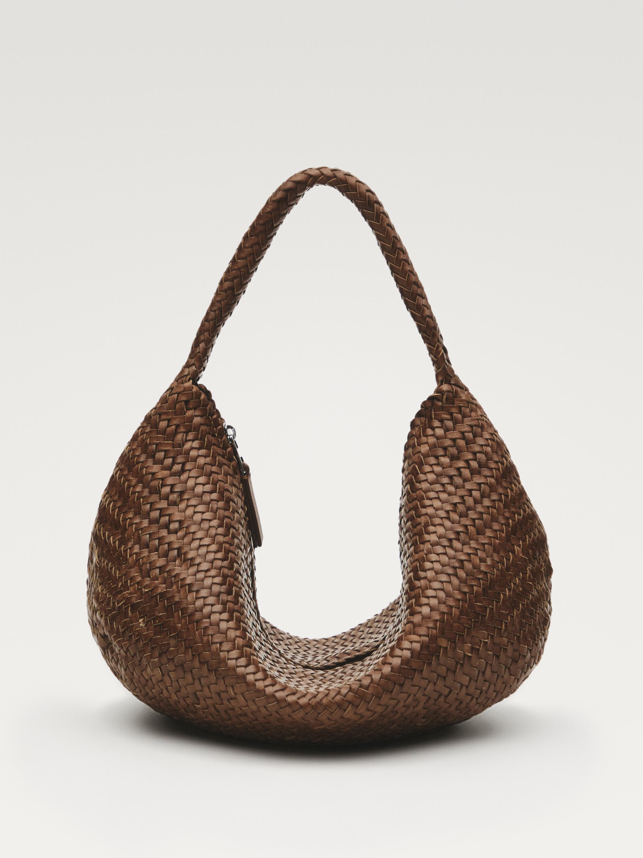 Örgülü deri hilal çanta