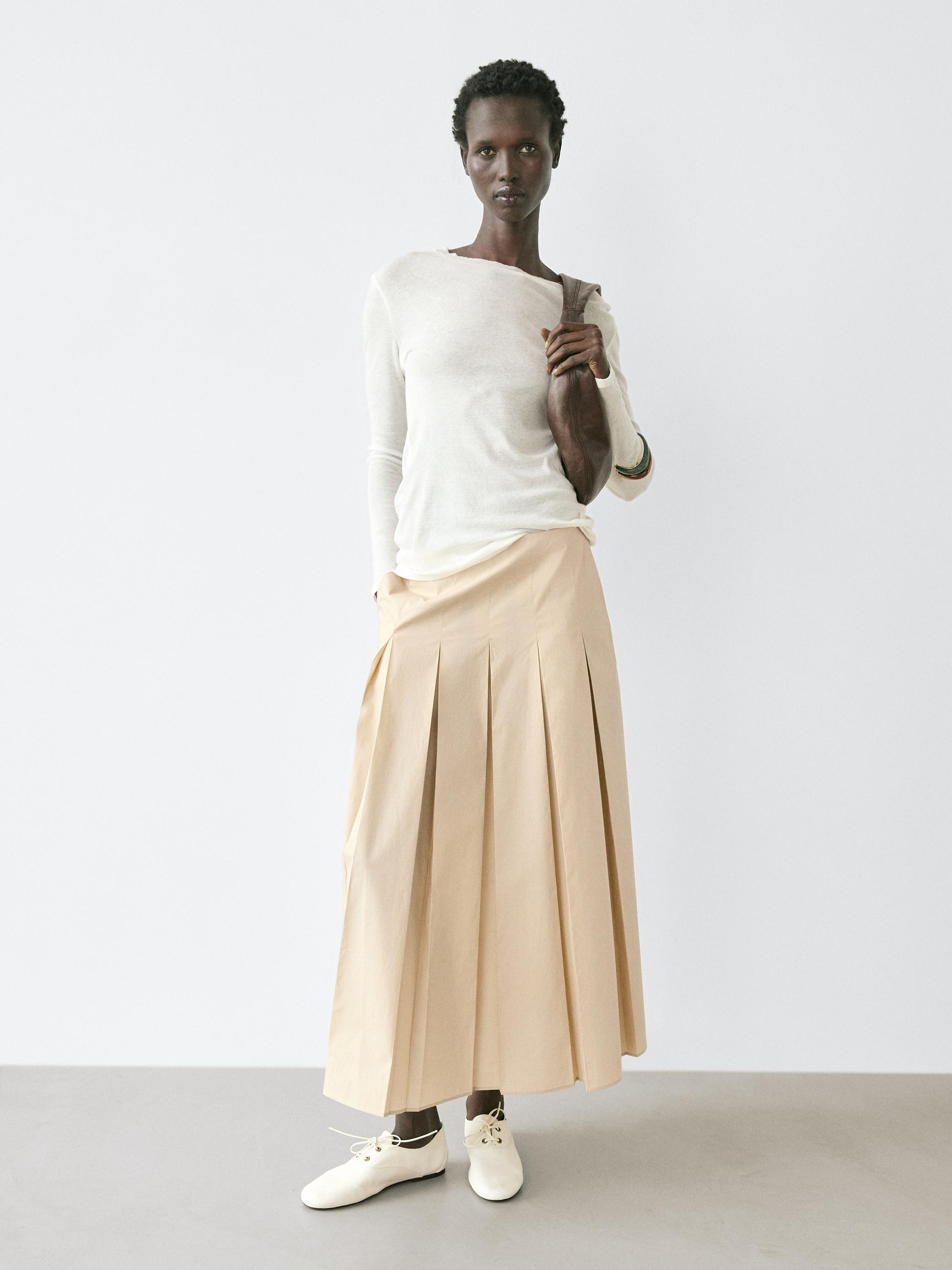 100% cotton semi-sheer T-shirt with collar detail — Off white