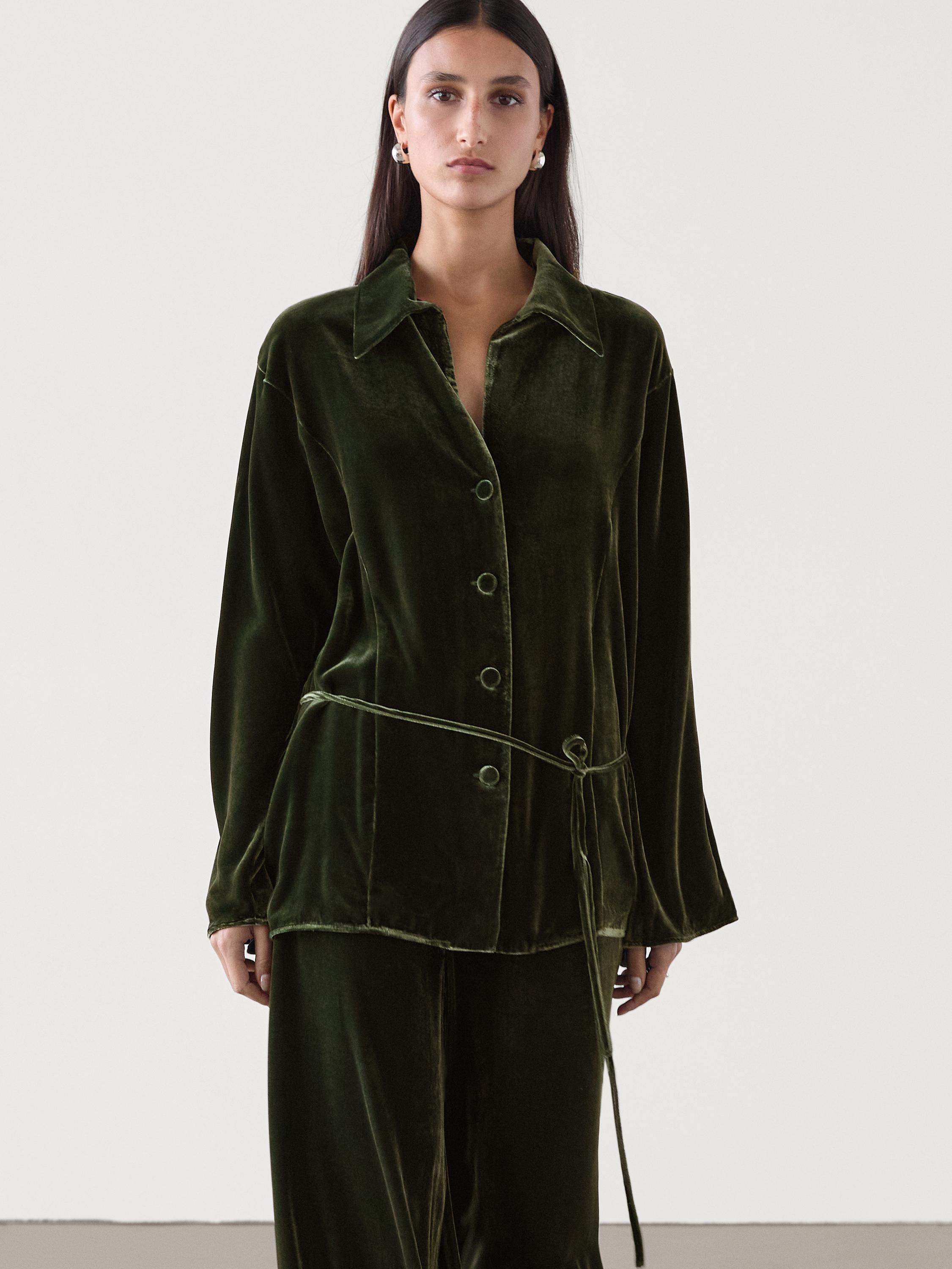 Wide-leg velvet trousers
