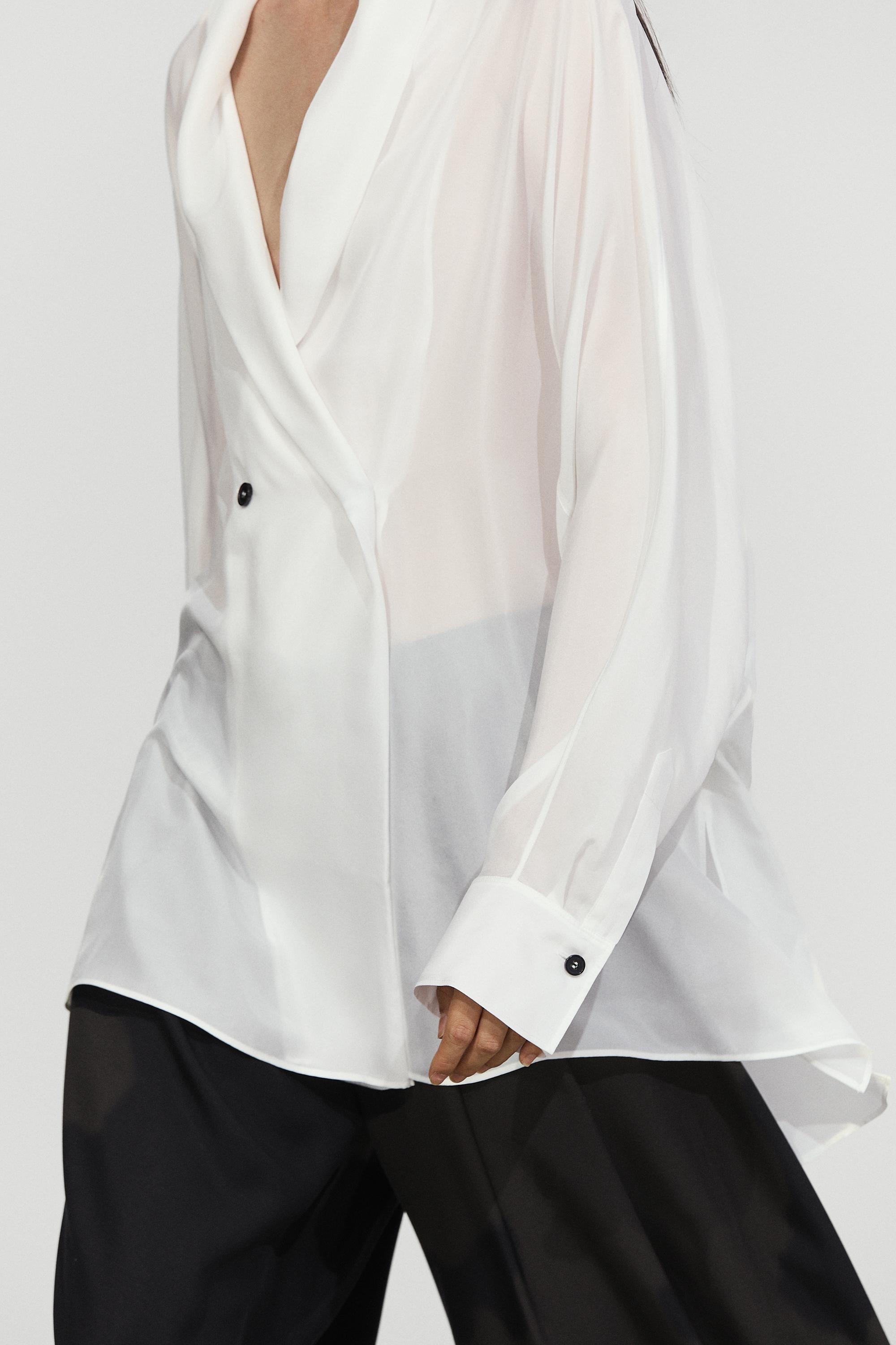 Flowing 100% silk tuxedo-style kimono — Off white