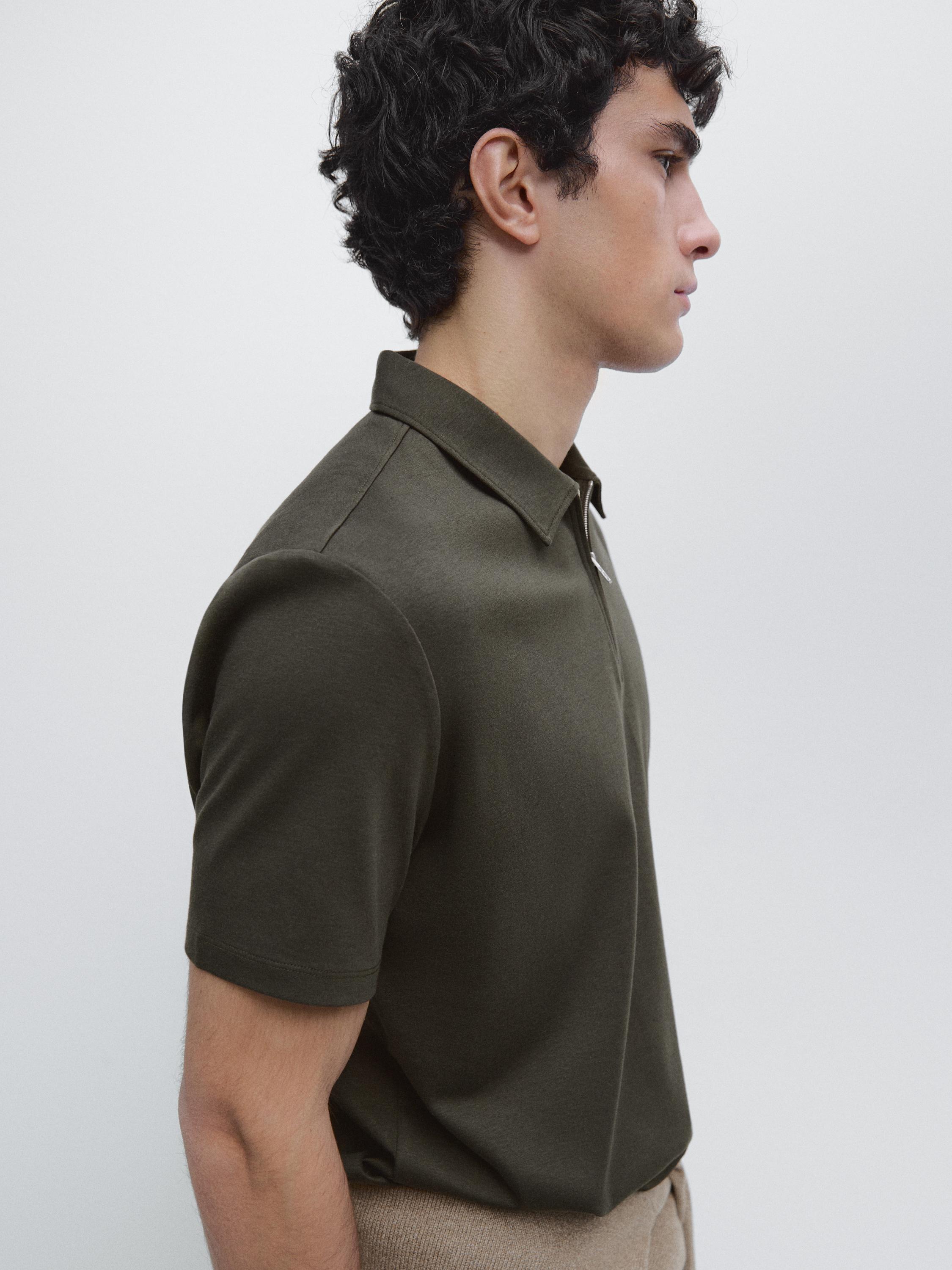 Kısa kollu fermuar detaylı polo yaka t-shirt