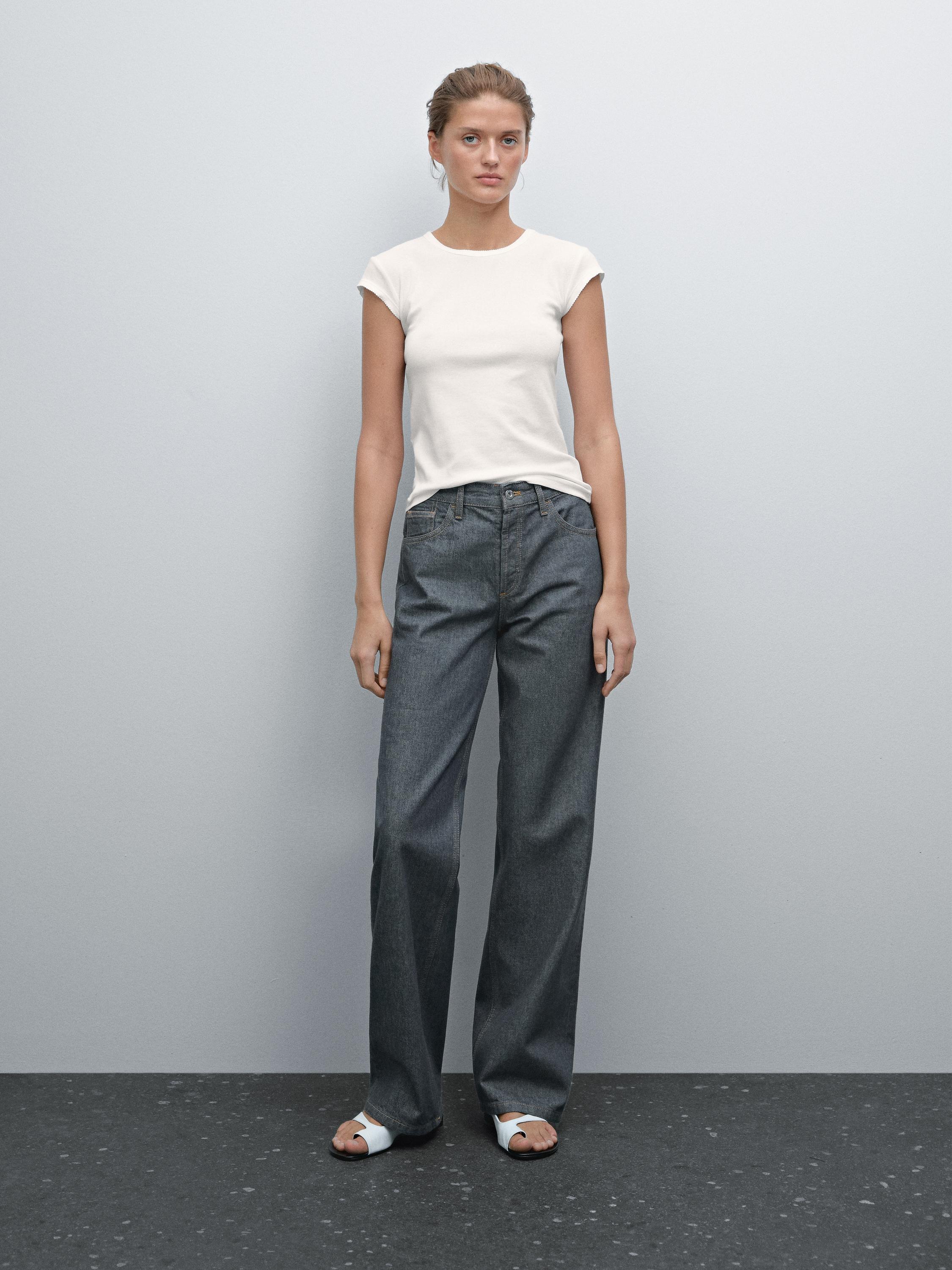 Tričko s krátkými rukávy a detaily lemování