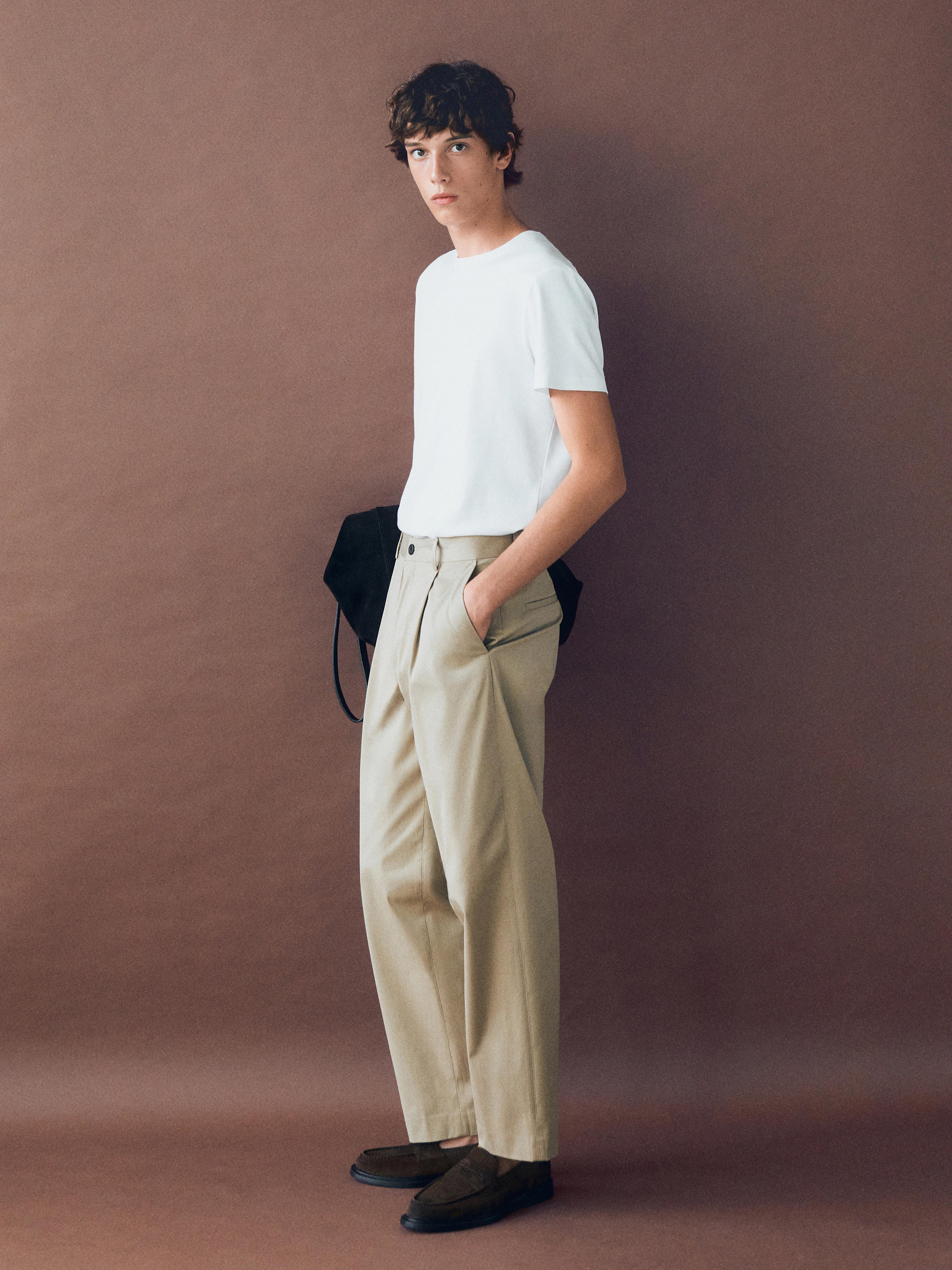 Замшевые лоферы с планкой