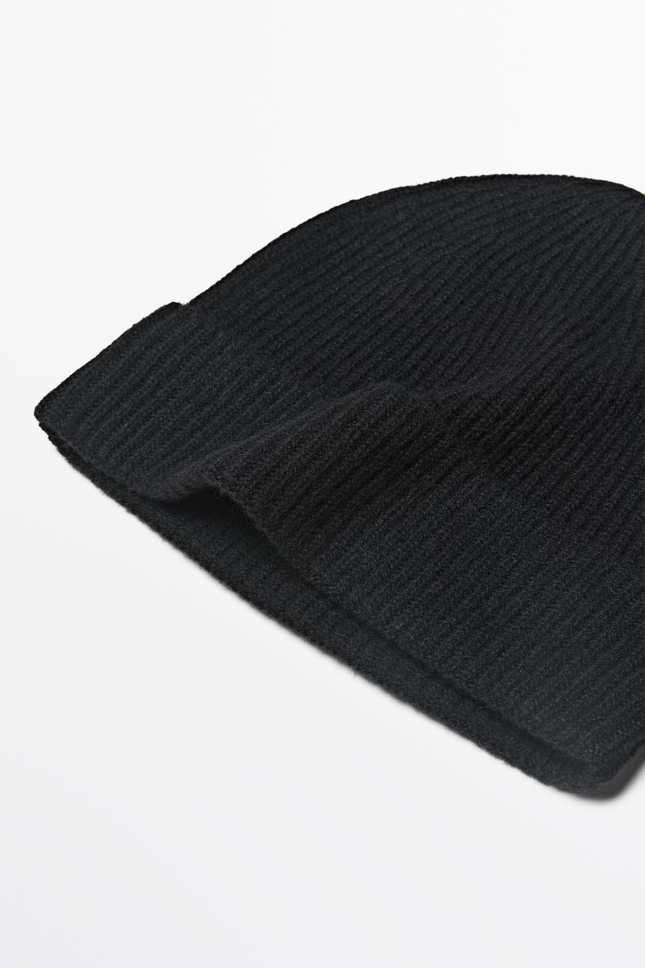 100% cashmere knit beanie — BLACK