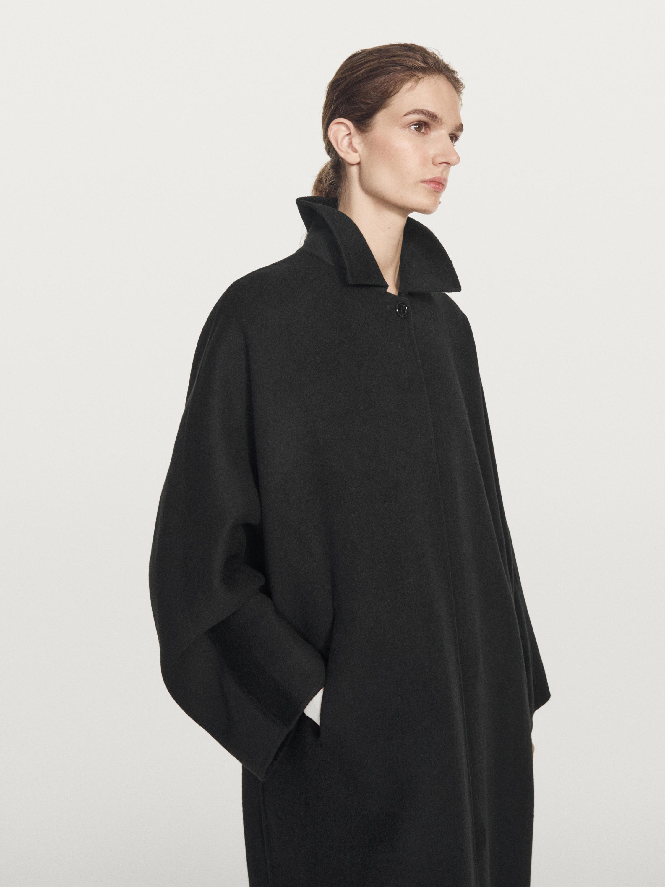 Cappotto lungo con maniche a pipistrello