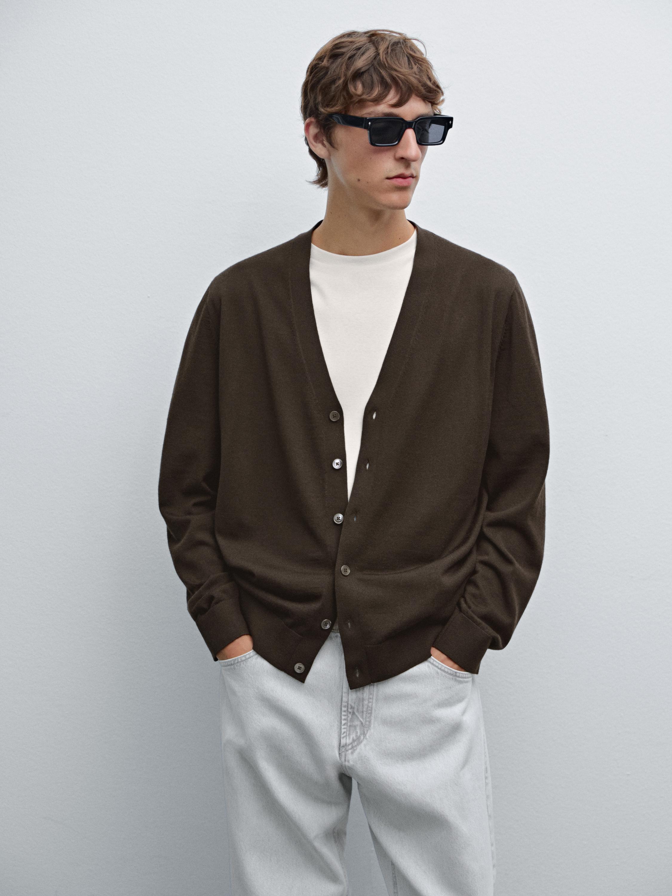 Cardigana,% 100 merino-artilezkoa, puntuz landua