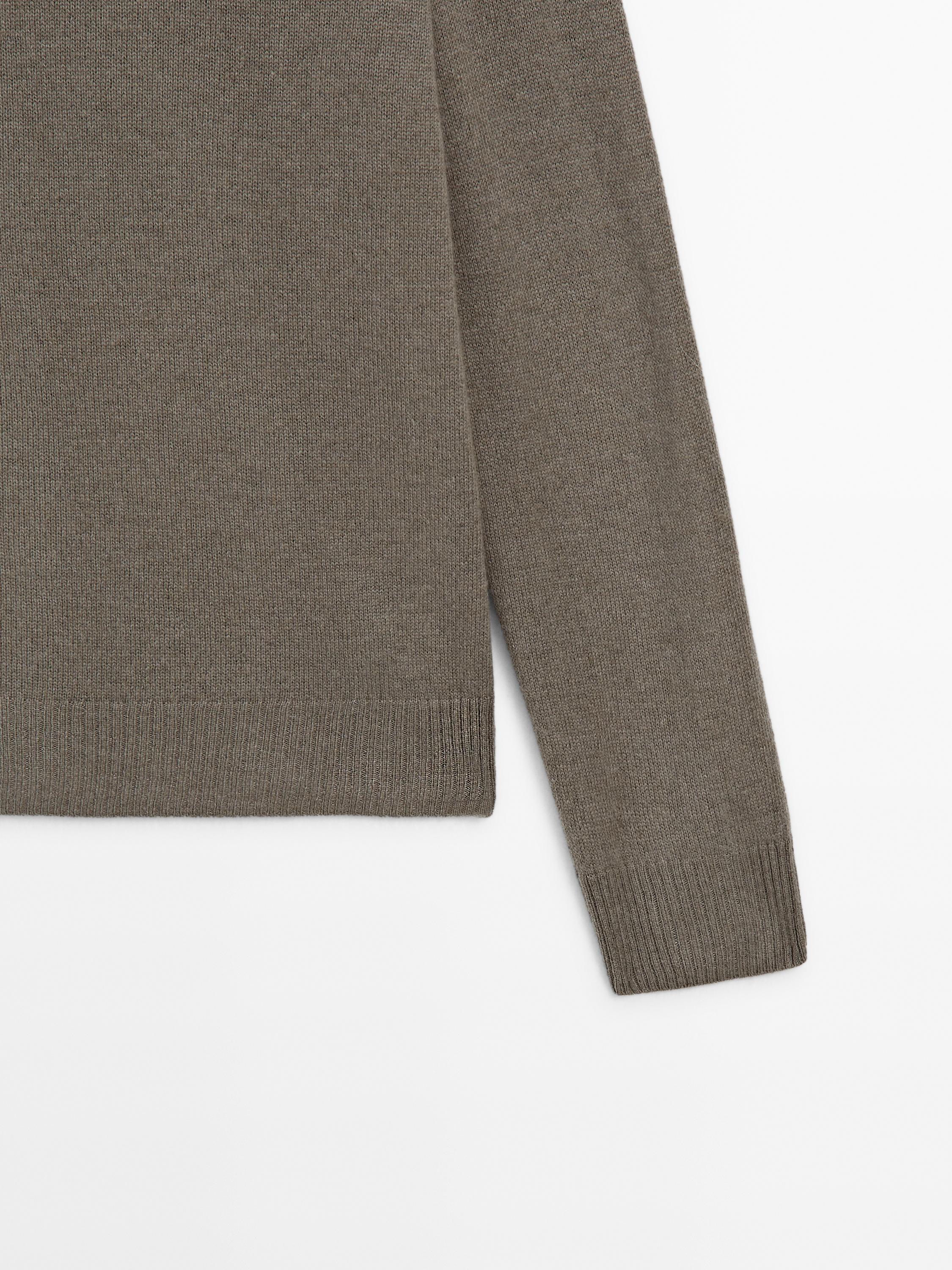100% cashmere knit sweater