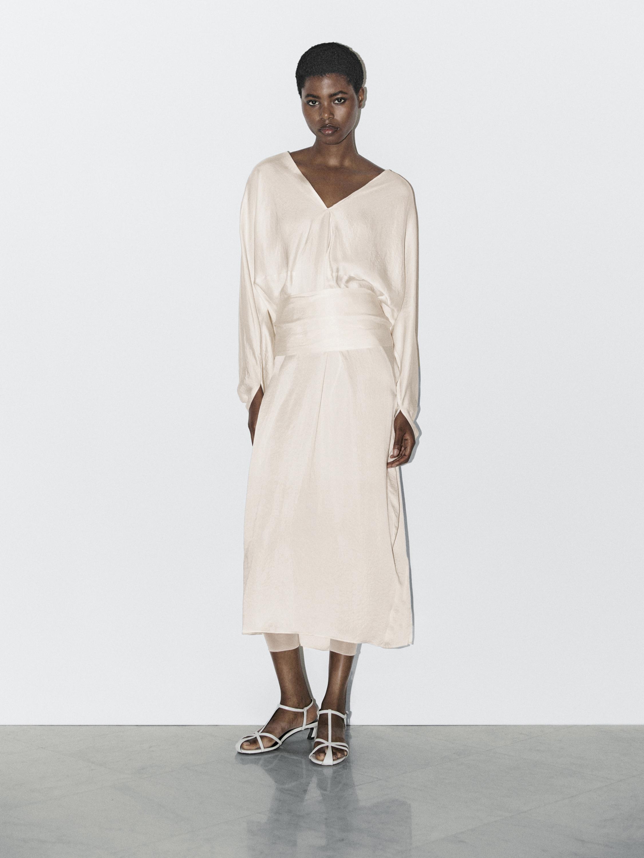 Vestido quimono fluido acetinado - STUDIO