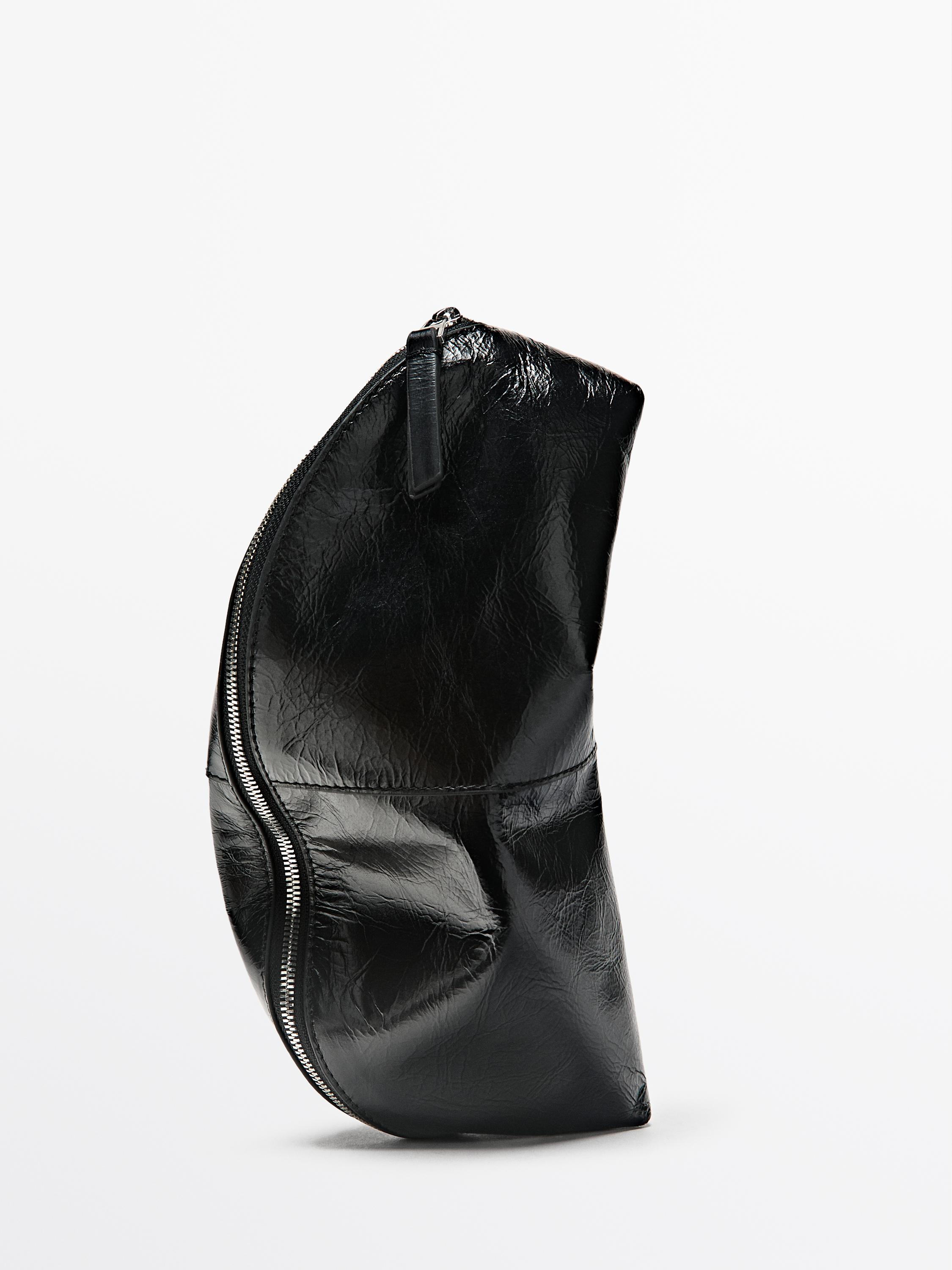 Nappa leather toiletry bag — BLACK