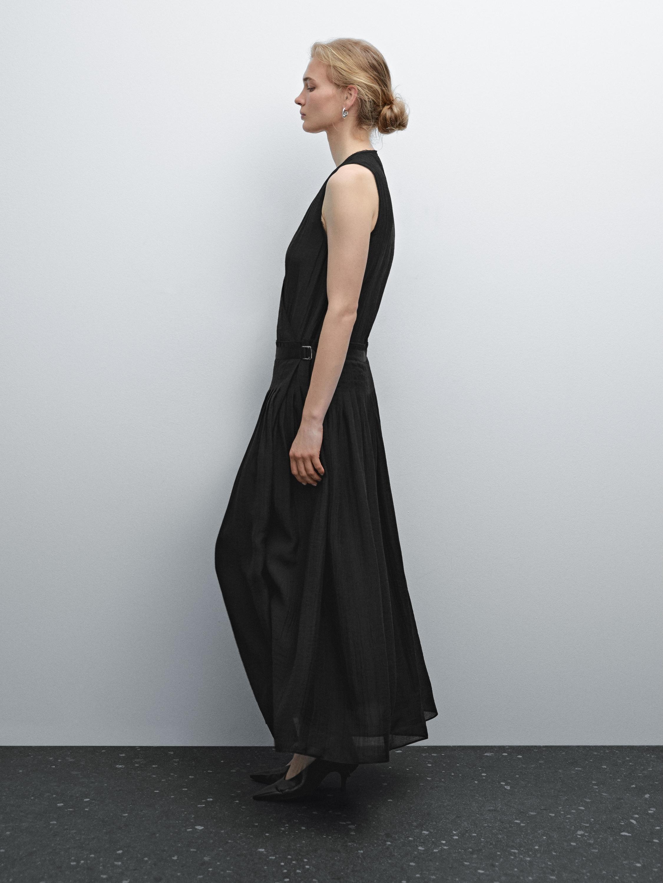 Vestido midi plisado