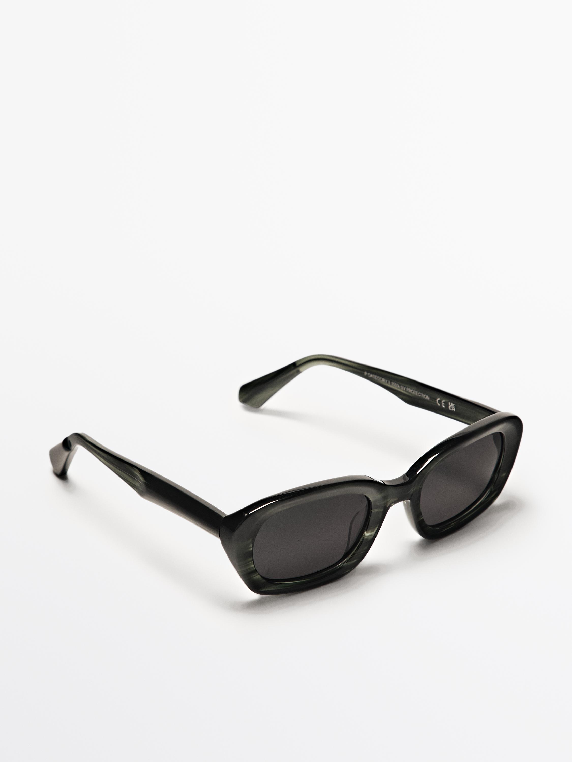 Oval sunglasses
