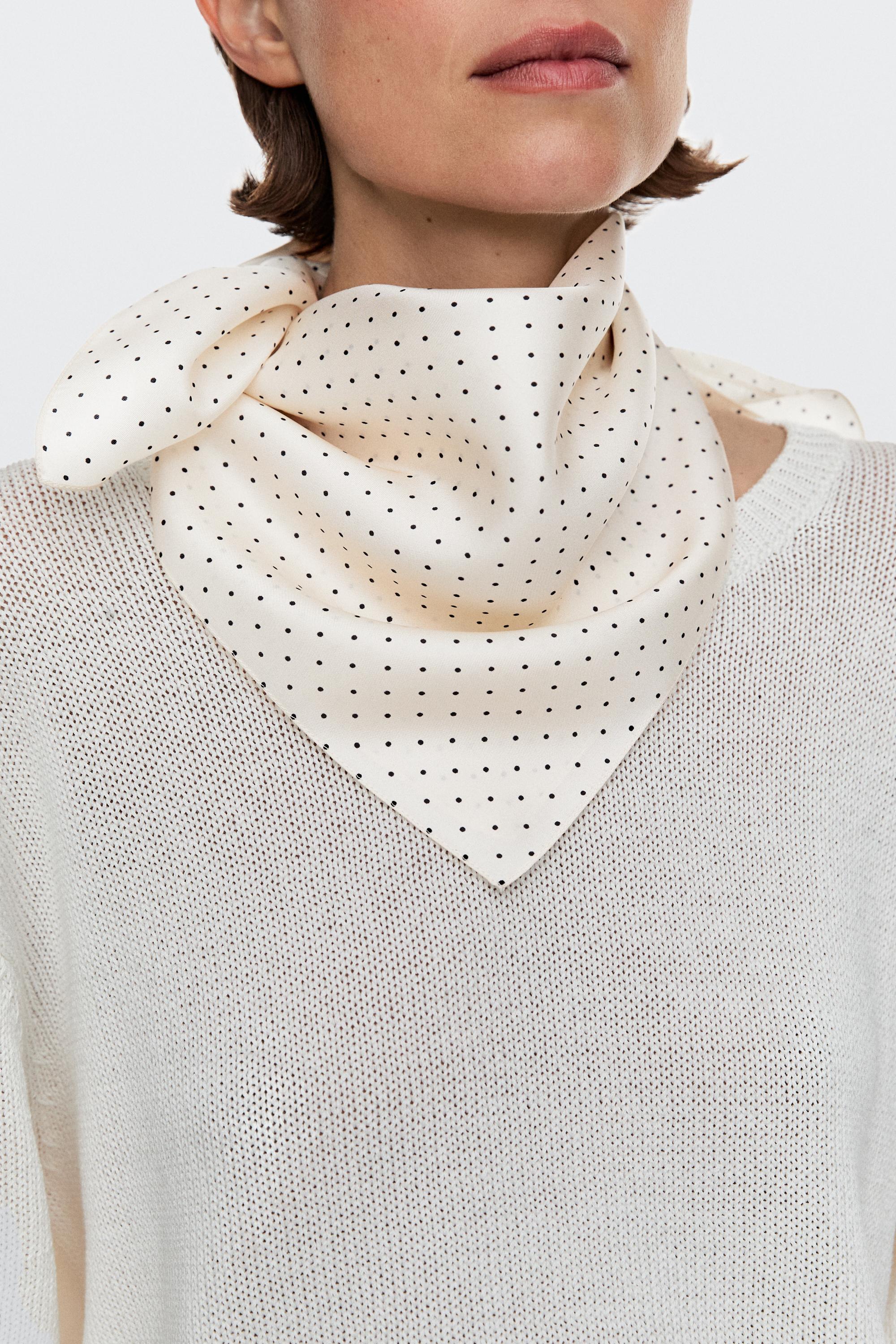 トップス BEEDEN DOTS SCARF NECK TOPS トップス BEEDEN DOTS SCARF NECK TOPS Polka Dot Scarf Detail Top