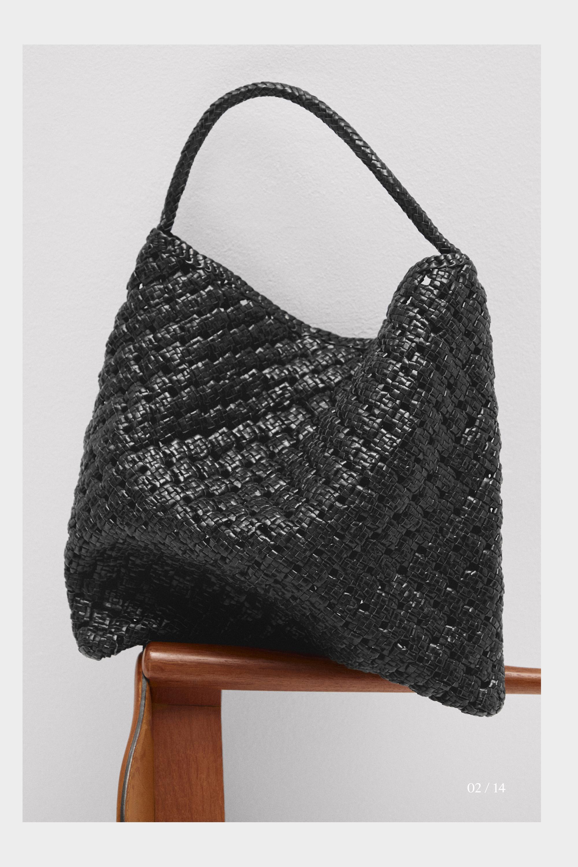 Medium braided nappa leather bag — BLACK
