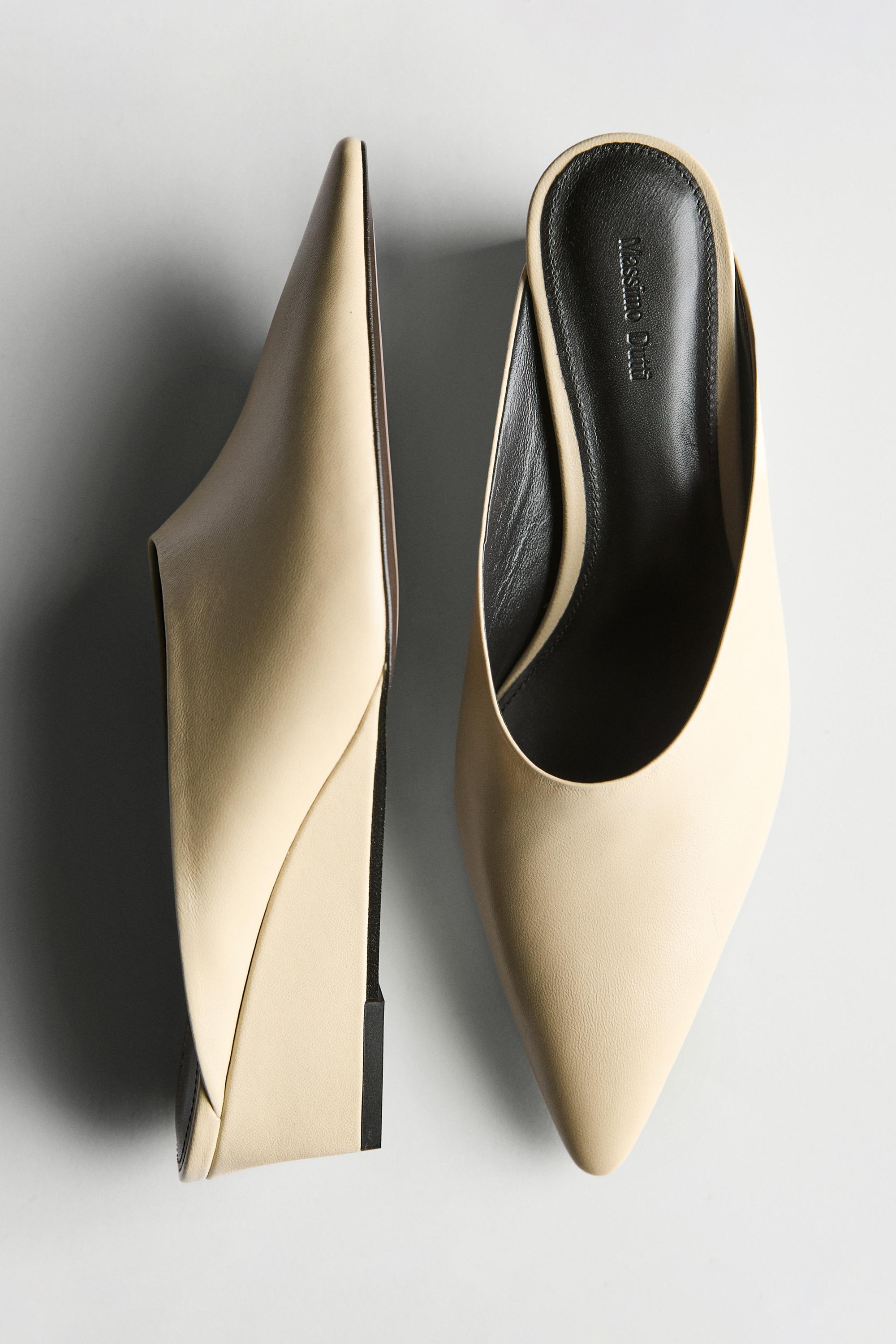 Scarpa mule con tacco a zeppa