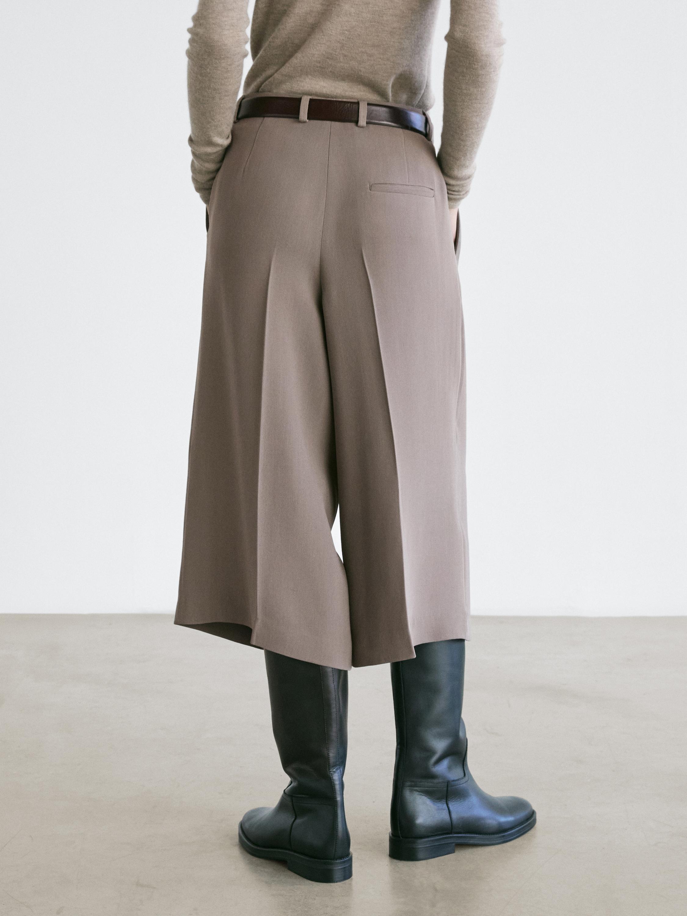 Flowing long wide-leg Bermuda shorts — MOLE BROWN