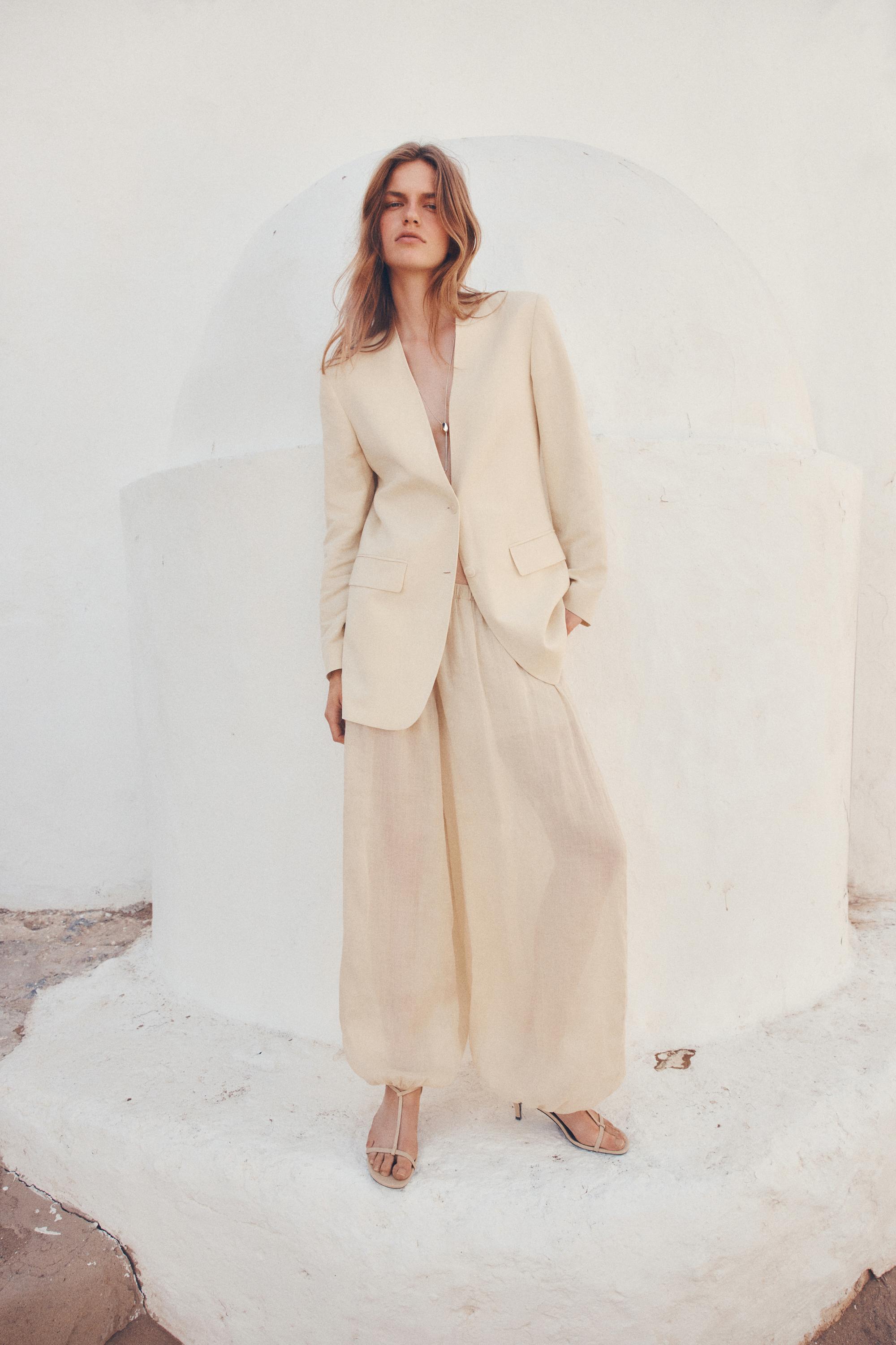 Strappy mid-heel sandals — CREAM