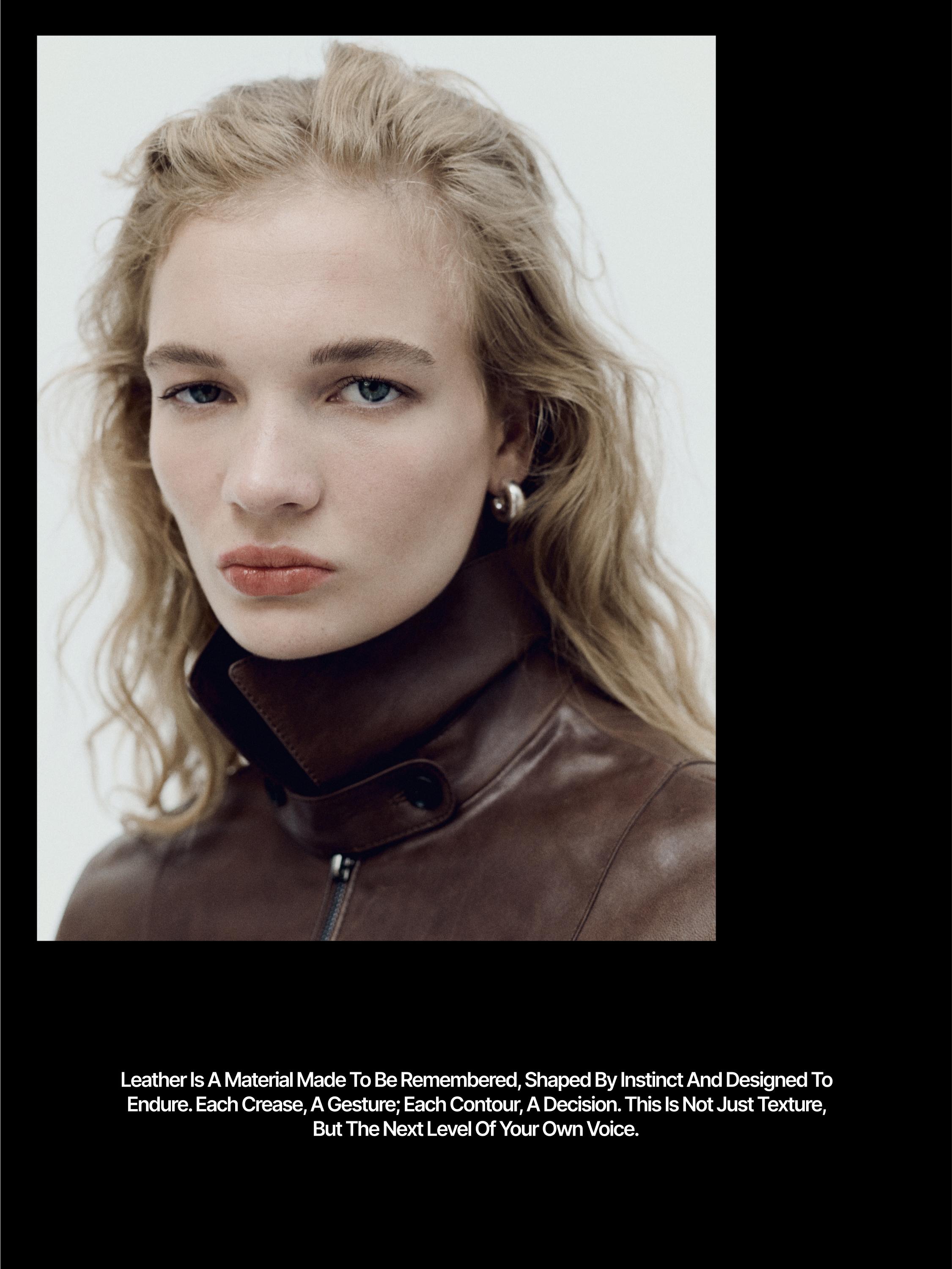 Short nappa leather jacket
