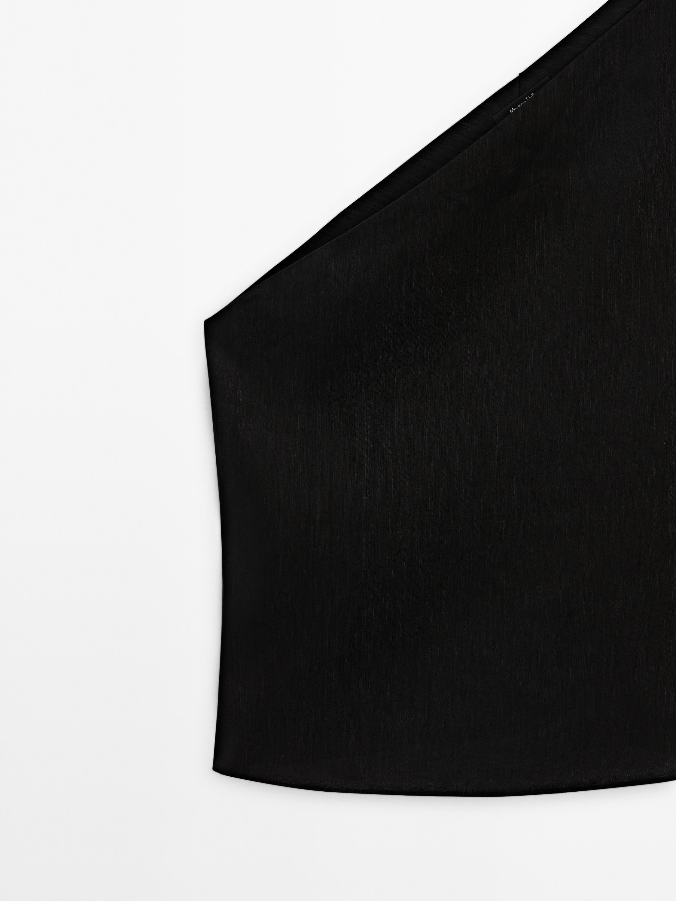 Asymmetric linen blend top
