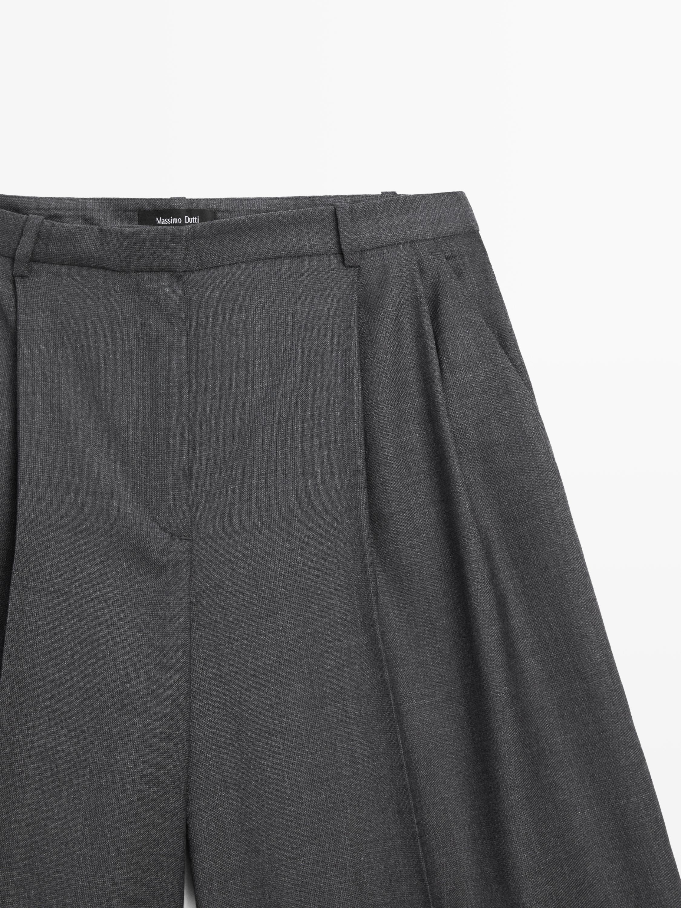 Long wool Bermuda shorts with darts — GREY