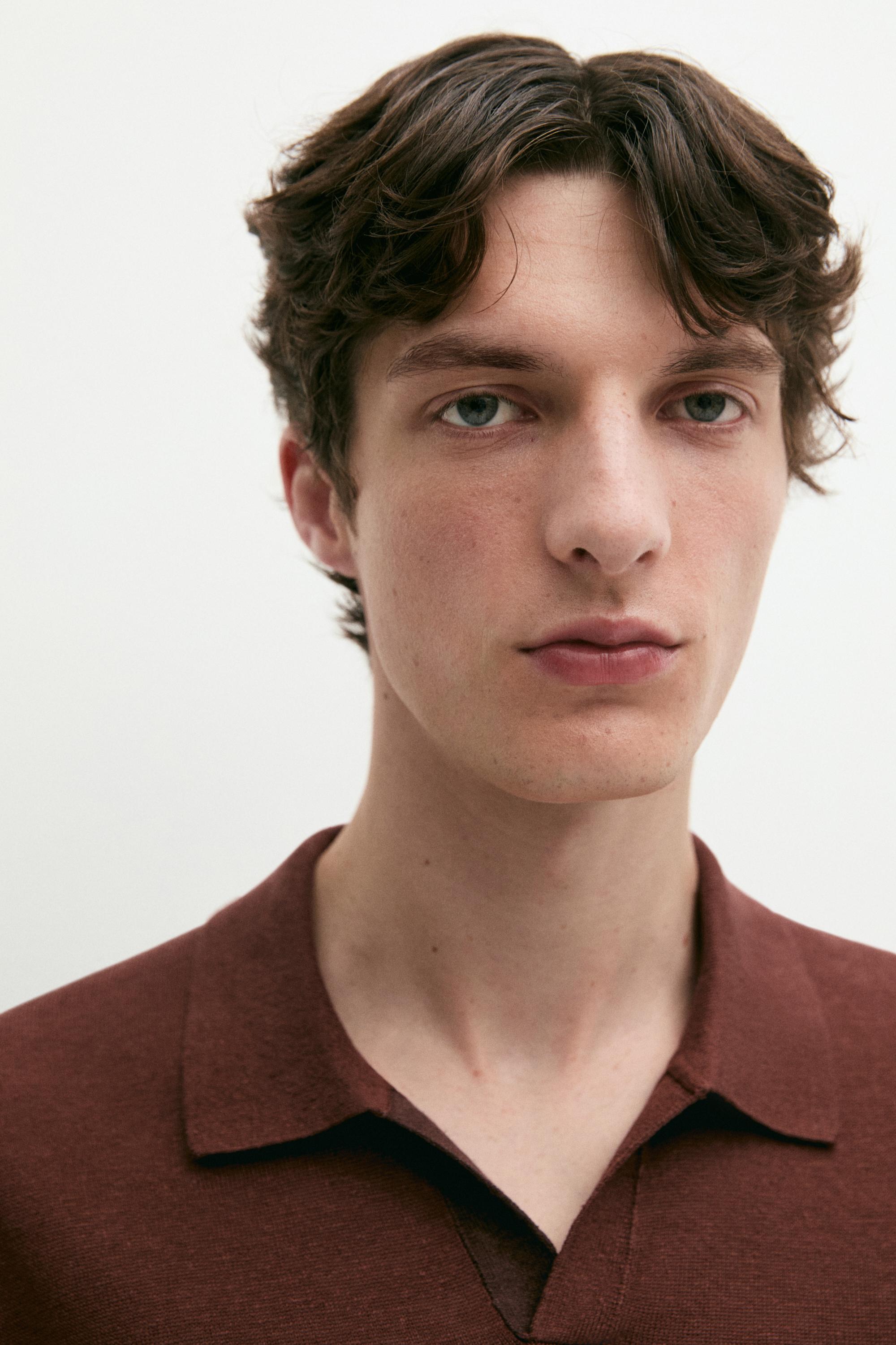 Linen V-neck polo sweater — COPPER