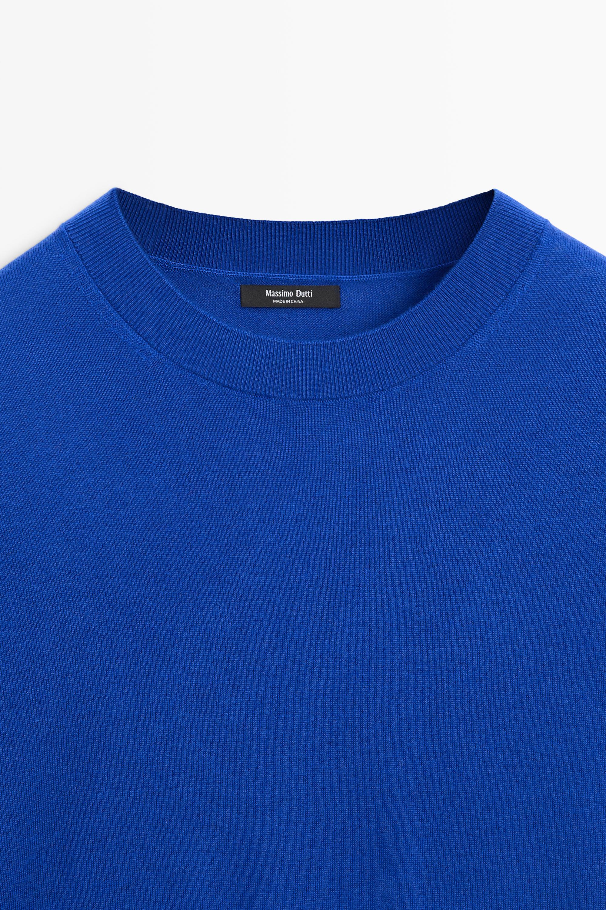 Fine knit round neck sweater — DEEP BLUE