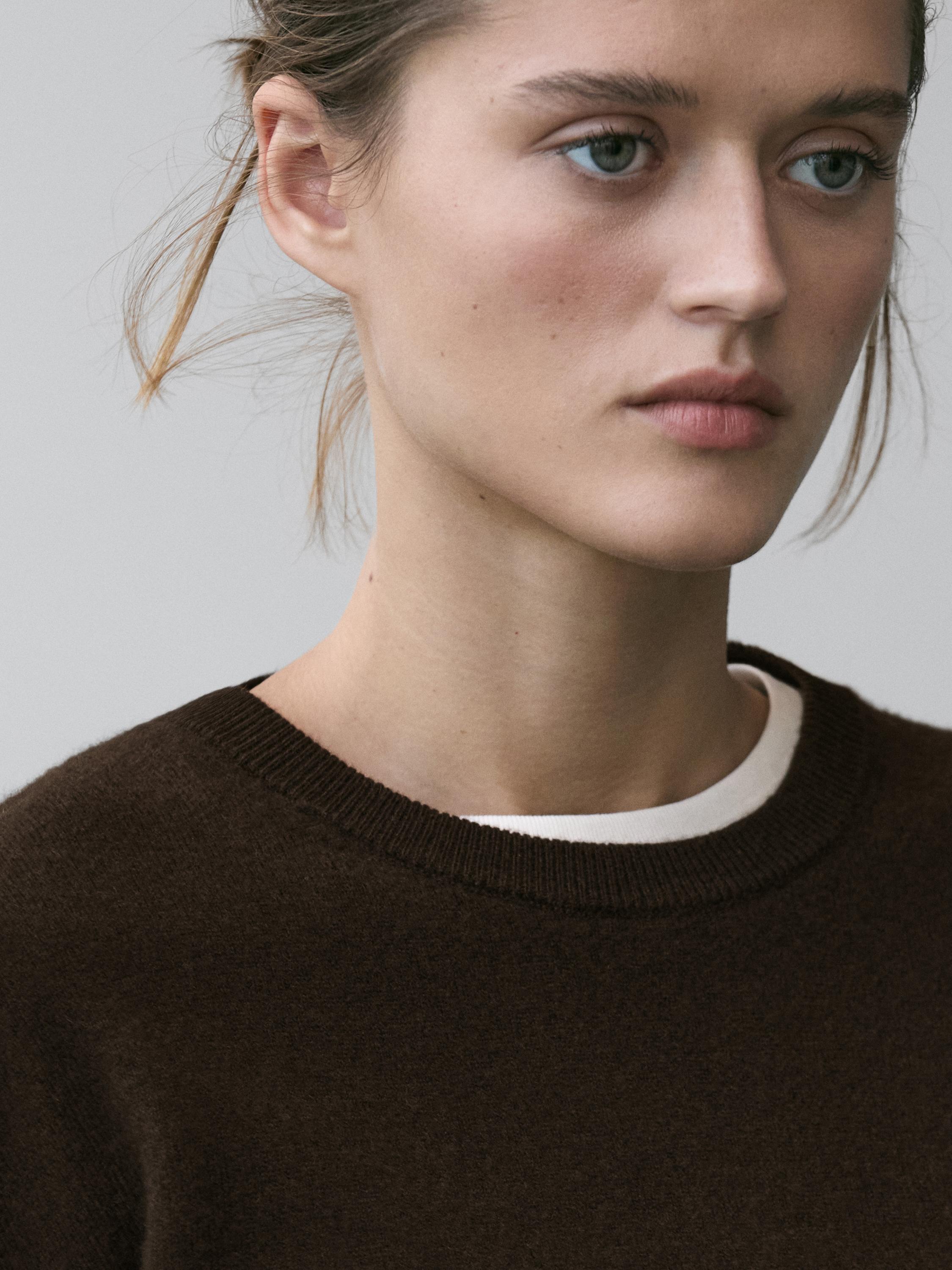 Wool blend crew neck knit sweater