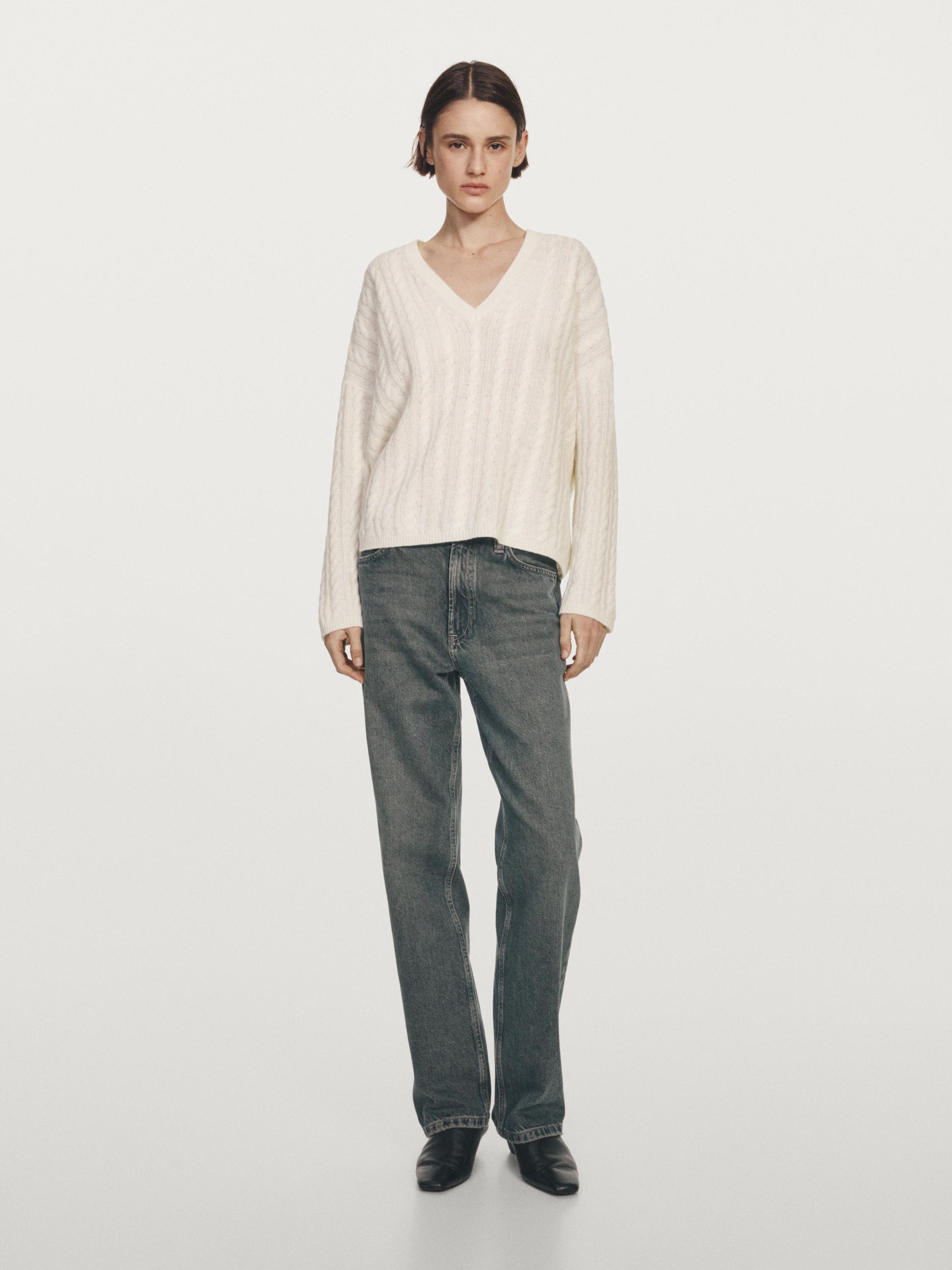 Jersey trenzado cuello pico