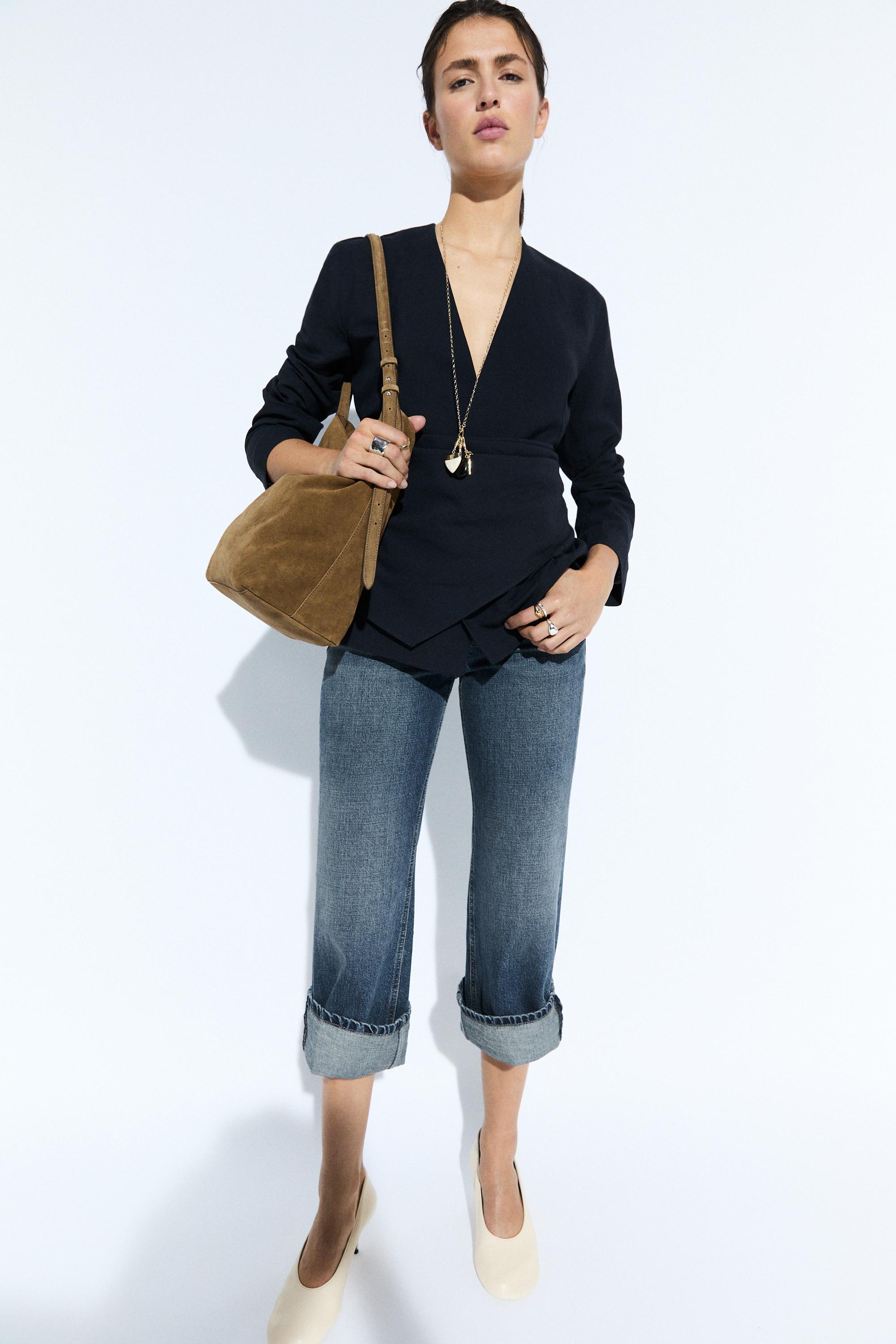 Lightweight kimono with sash detail — DEEP BLUE