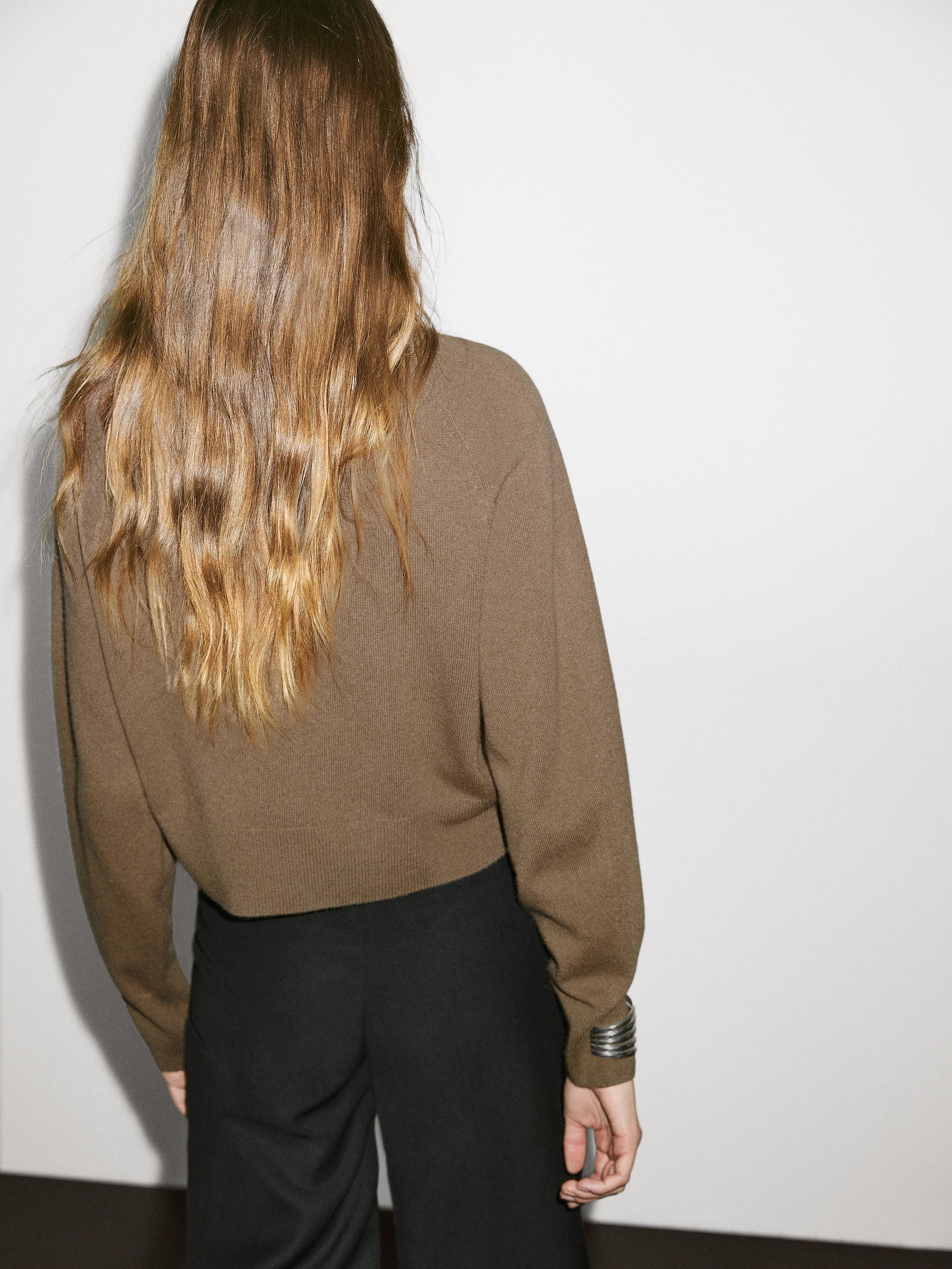 100% cashmere long sleeve cardigan