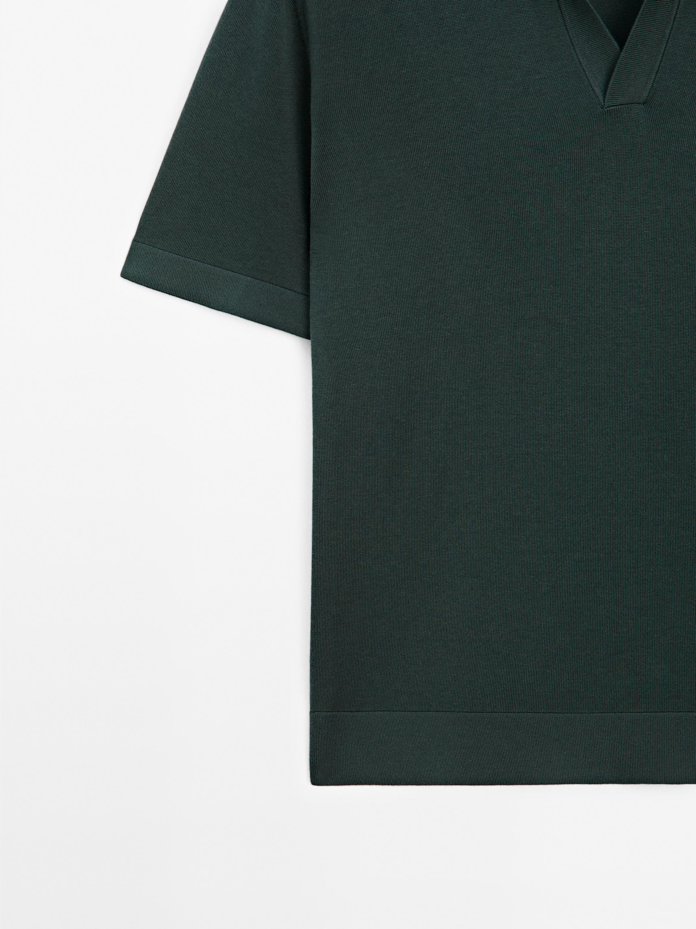 Knit V-neck polo shirt