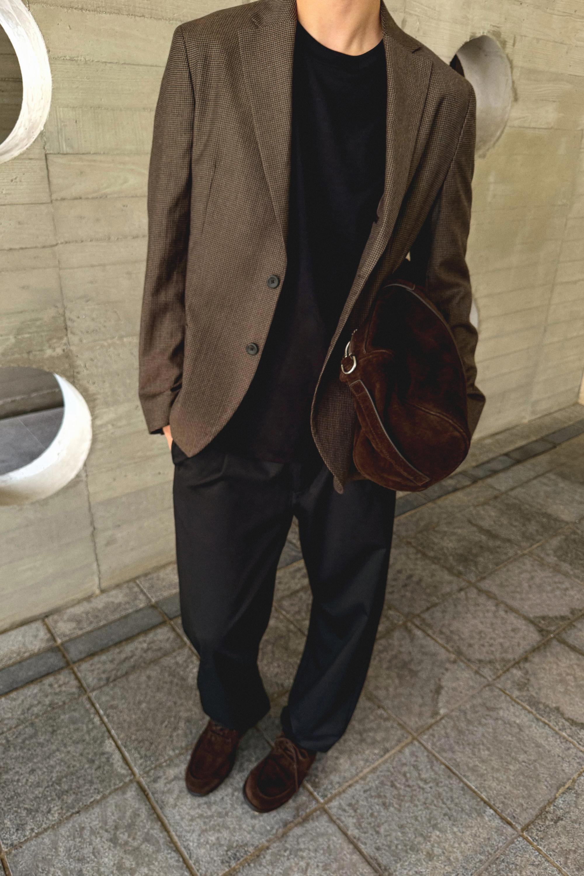 울 혼방 포켓 디테일 블레이저