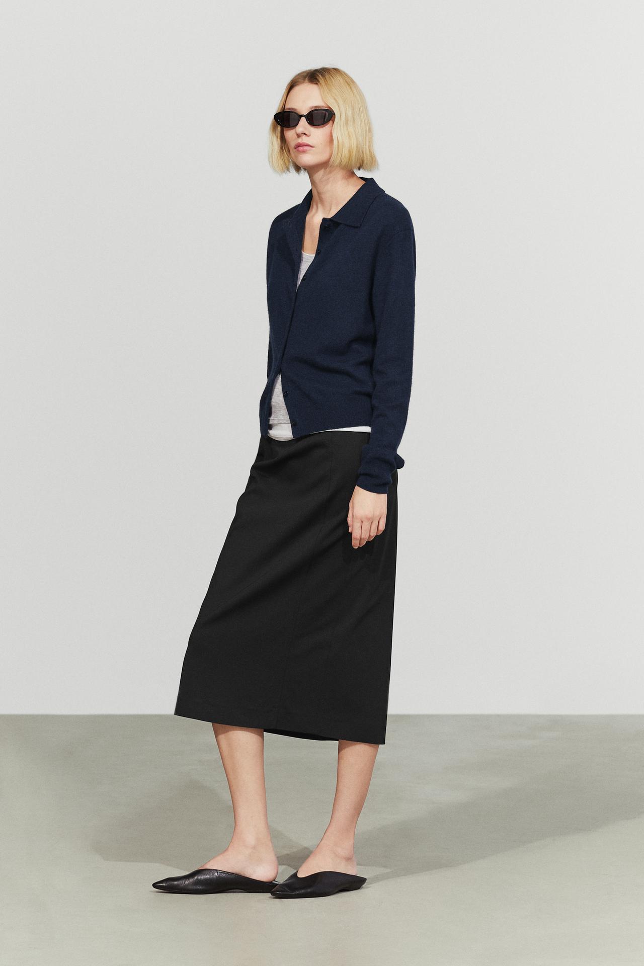 100% cashmere knit polo collar cardigan — NAVY BLUE
