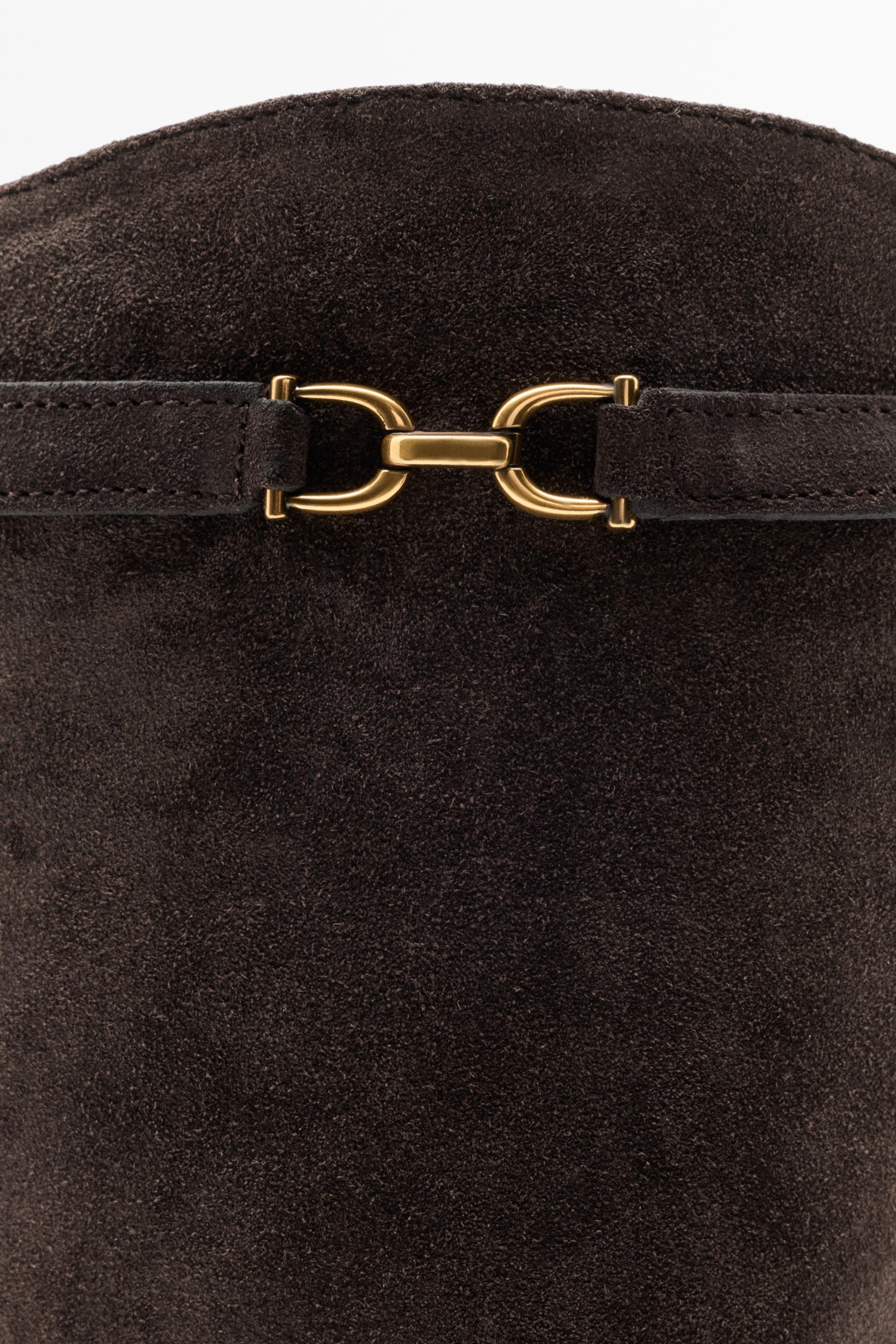Split suede leather equestrian boot — BROWN