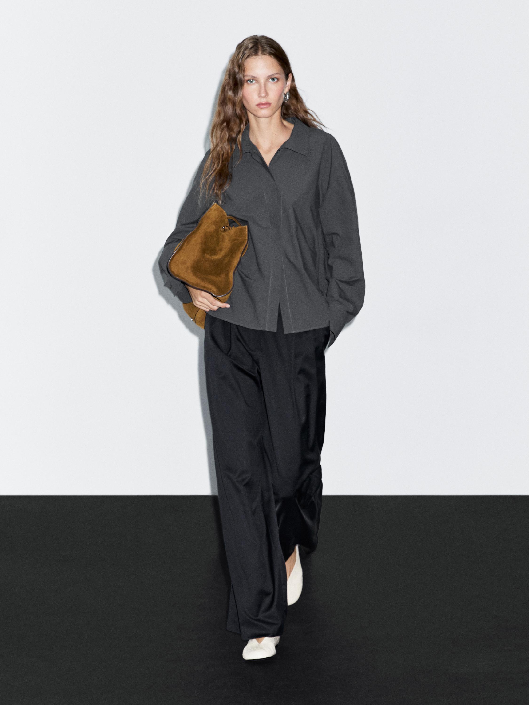 100% extra fine wool pleated trousers