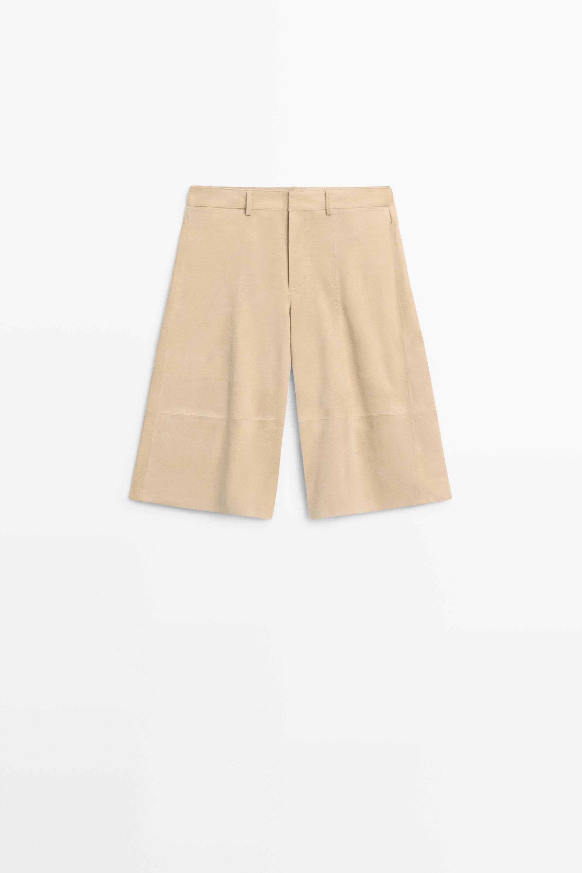 Long suede leather Bermuda shorts — BEIGE