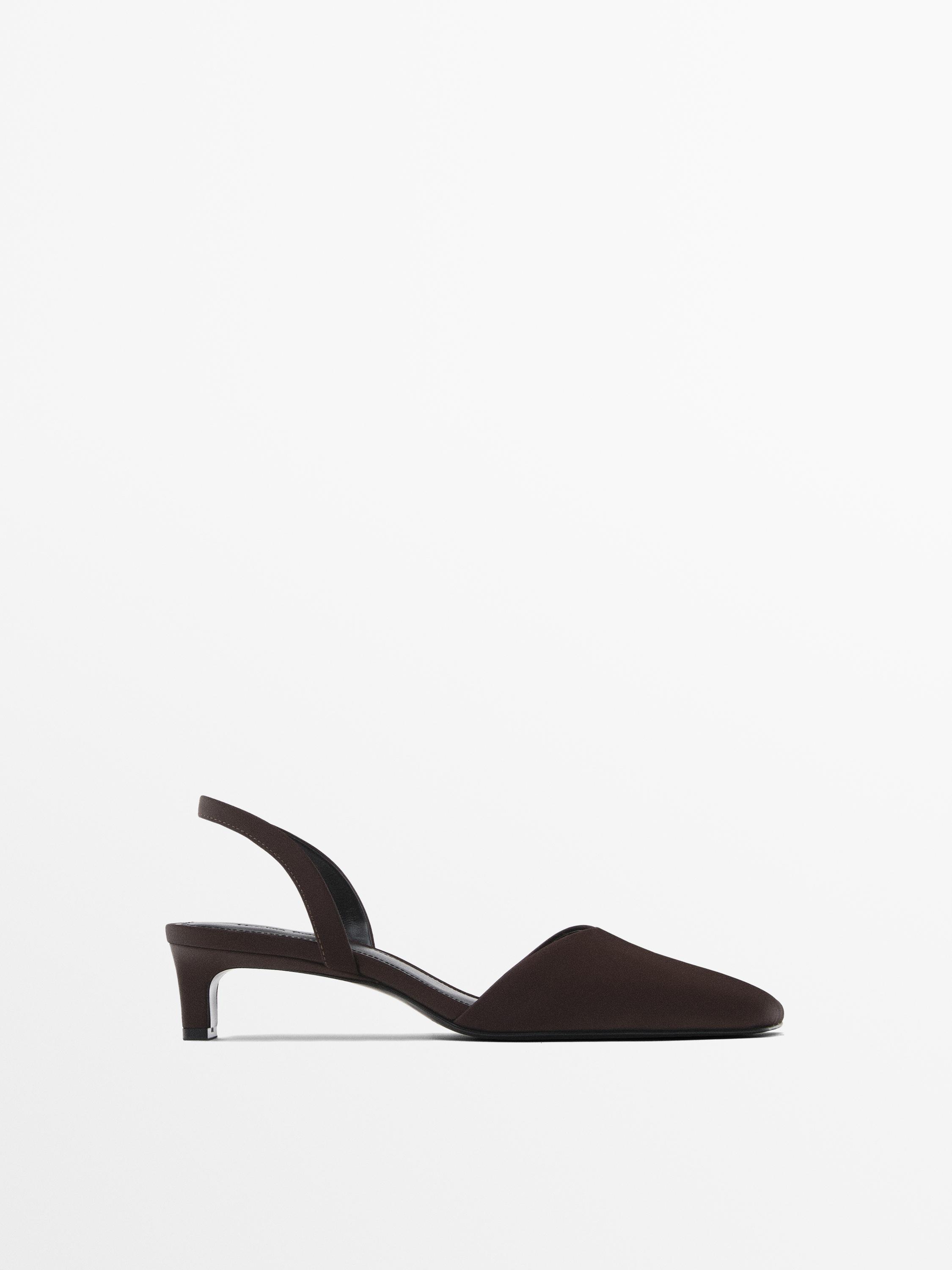 Heeled satin shoes