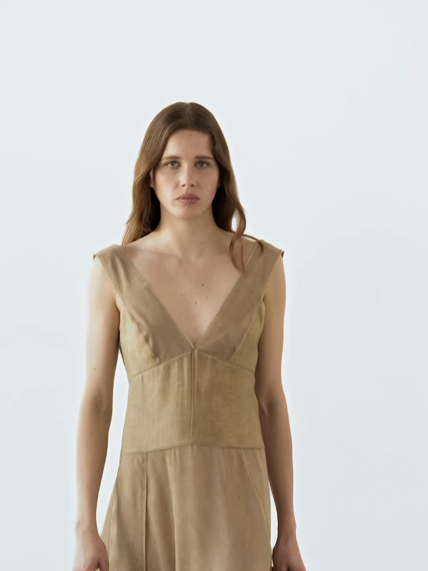 Flowing V-neck midi dress