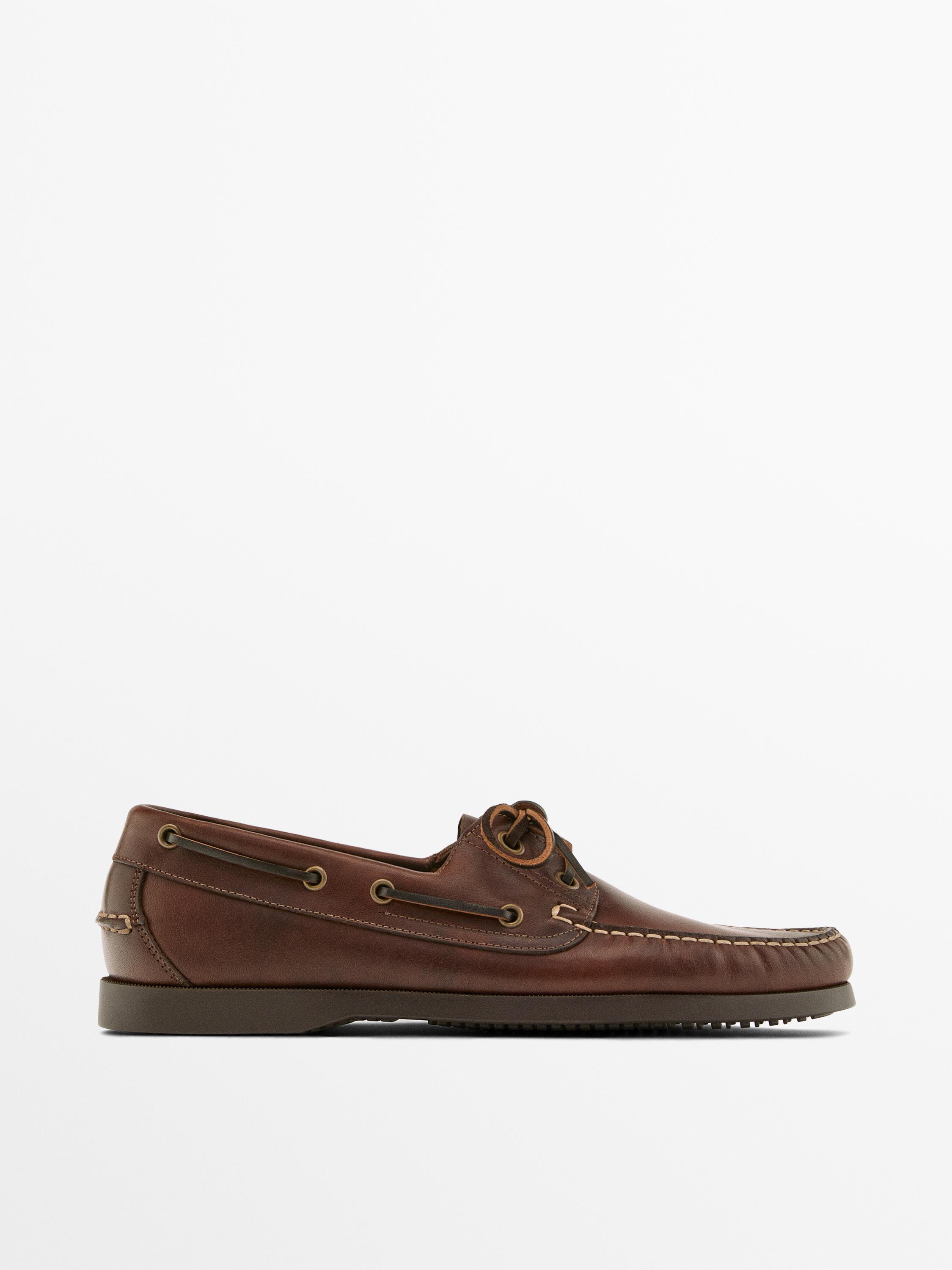 Leather deck shoes — TAN