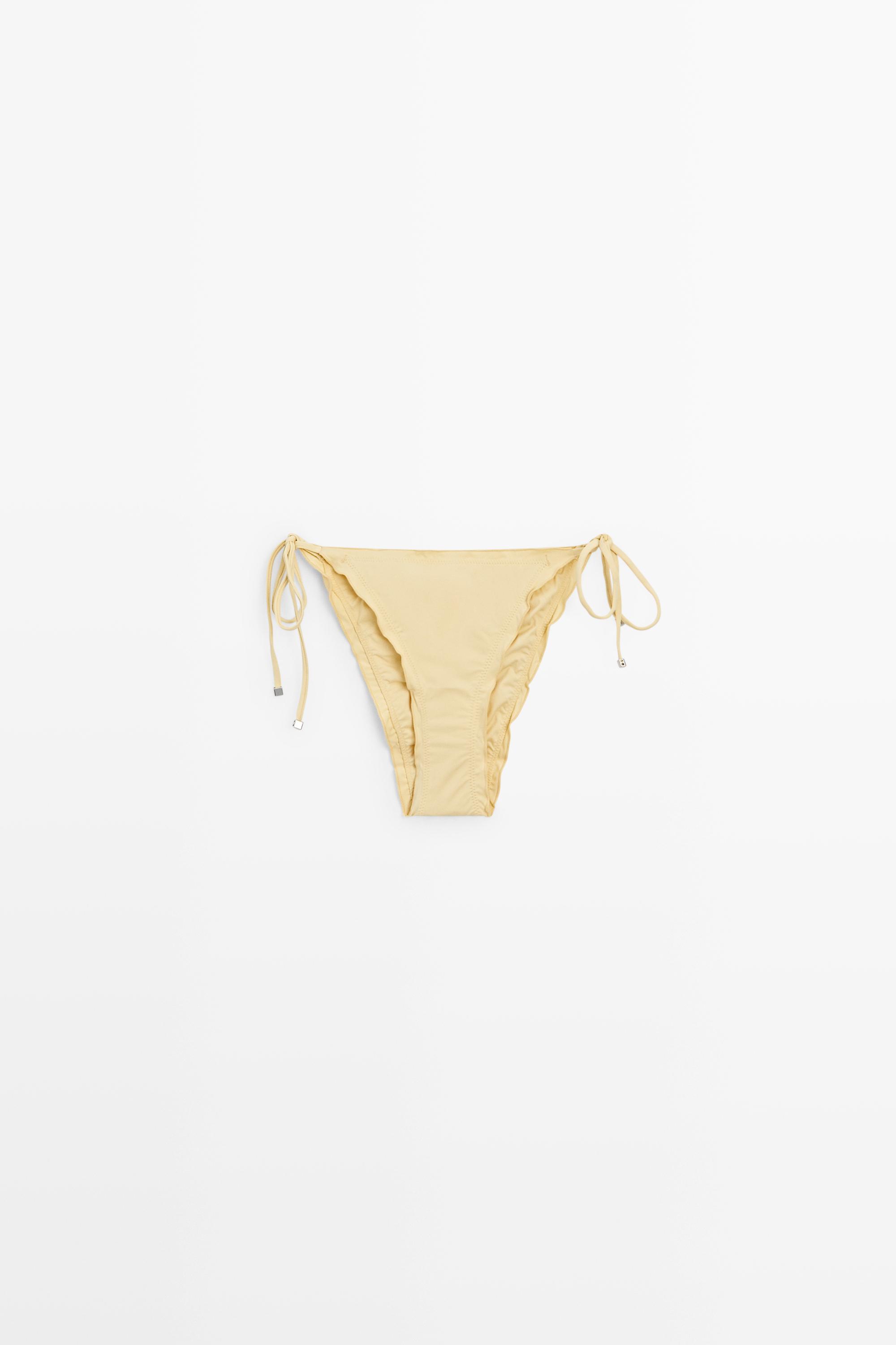 Ruffled bikini bottoms with bows — Vanilla
