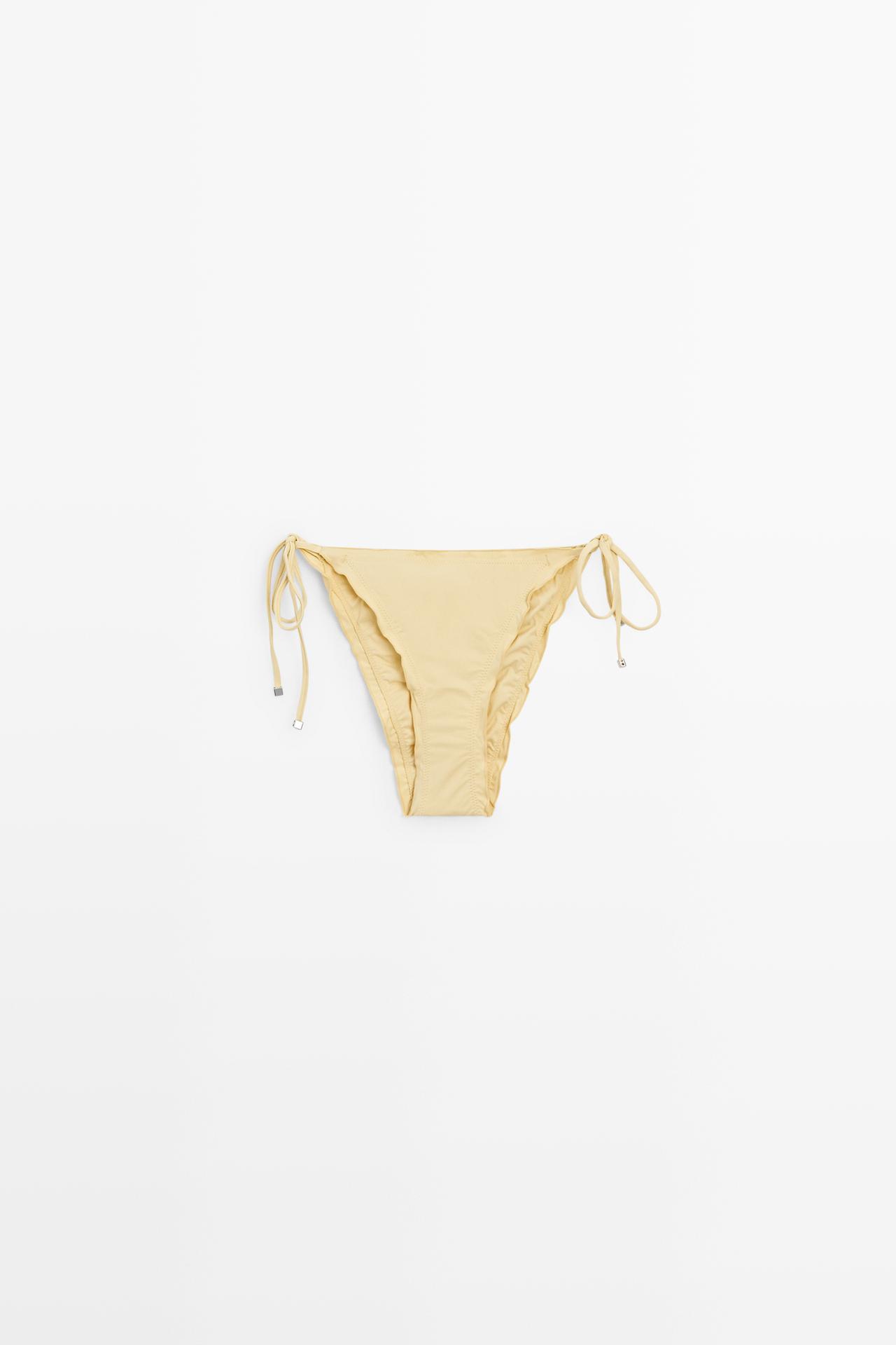 Ruffled bikini bottoms with bows — Vanilla