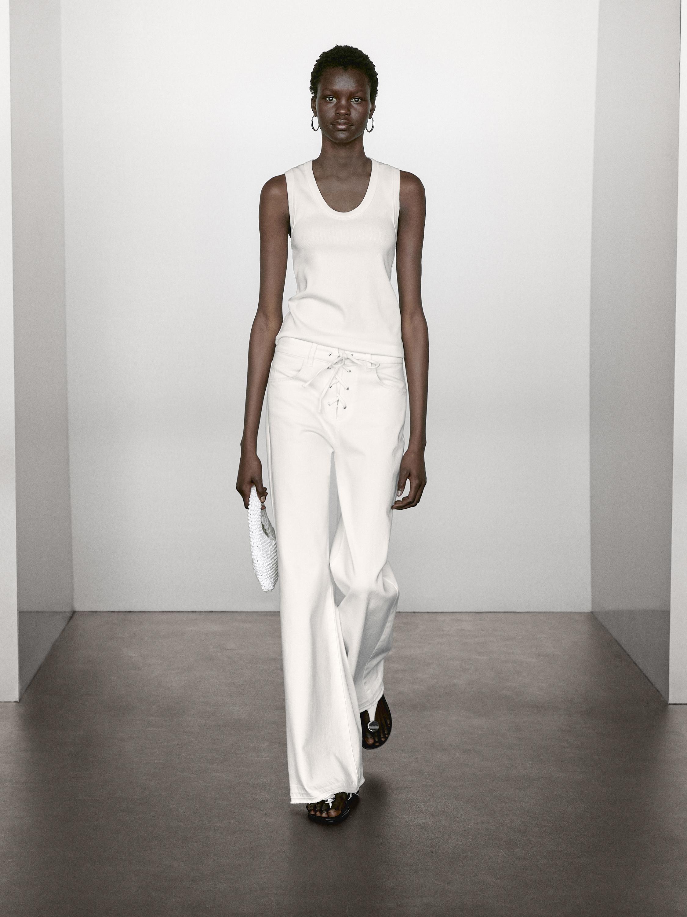 Heavy weight ribbed round neck top