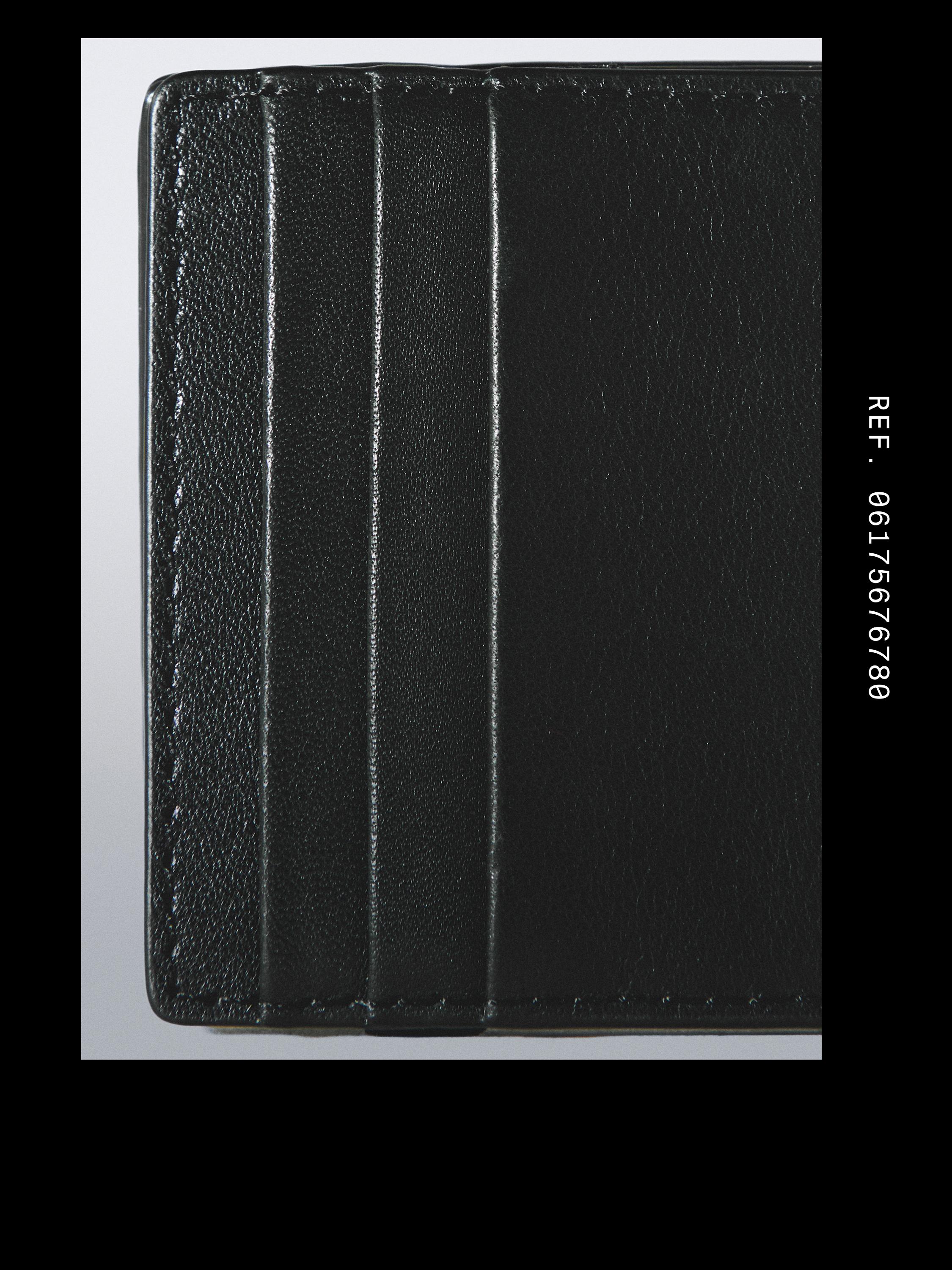 Nappa leather "magic" vertical wallet — BLACK