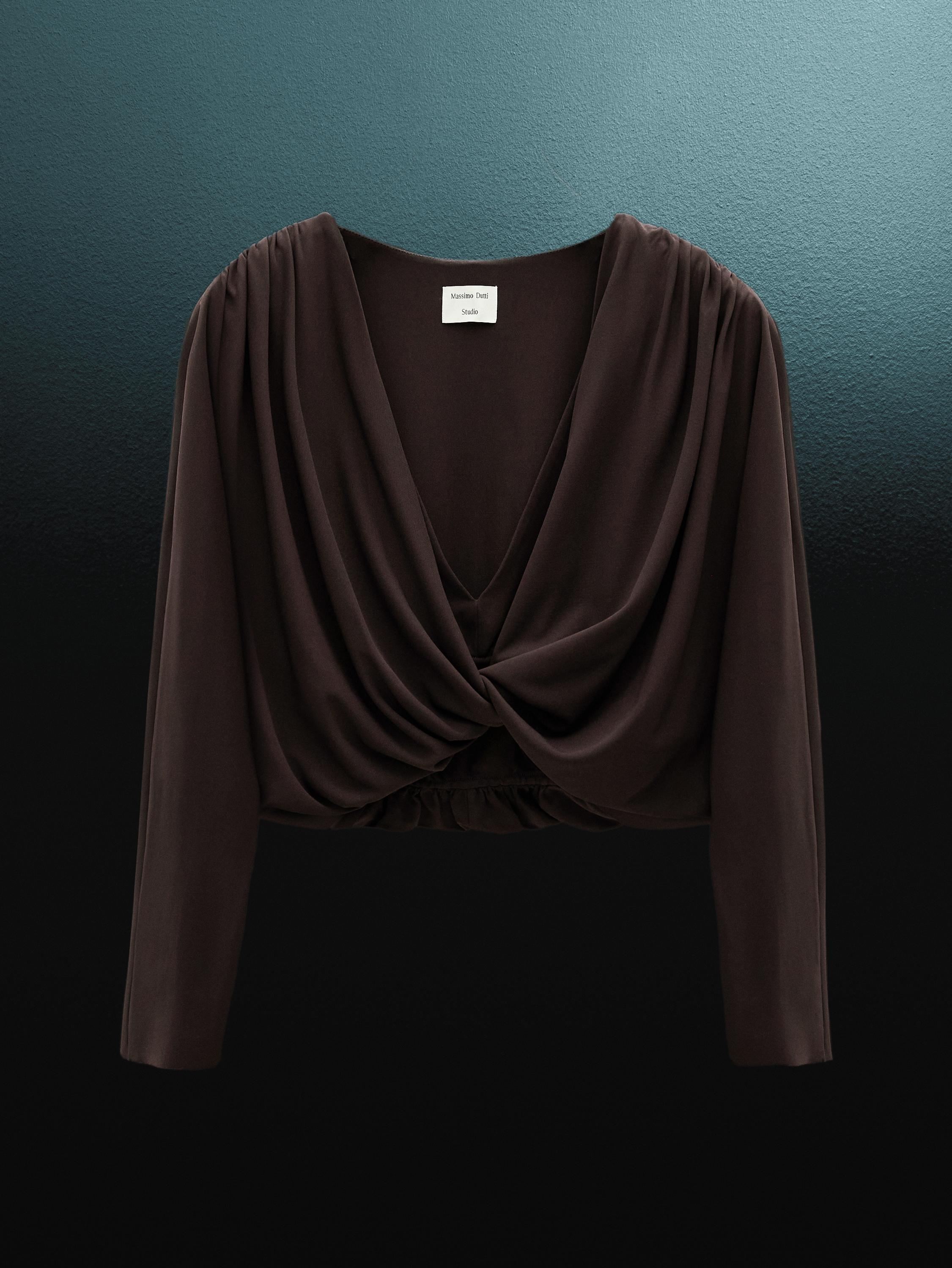 Flowing satin T-shirt with knot detail - Studio